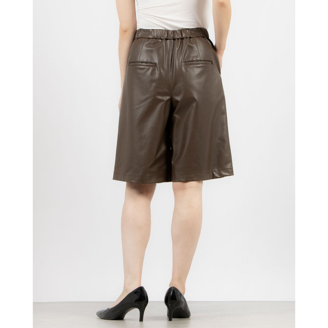 トーナル TONAL フェイクレザーショートパンツ （ブラウン） ブラウン