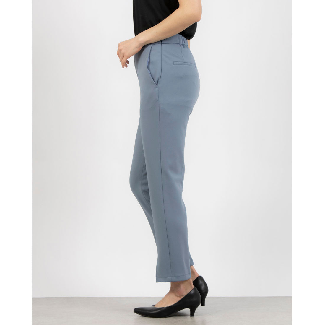 トーナル TONAL 裾スリットジャージテーパードパンツ （ブルー） ブルー