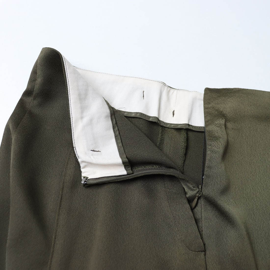 トーナル TONAL サテンカーゴパンツ （グリーン） グリーン