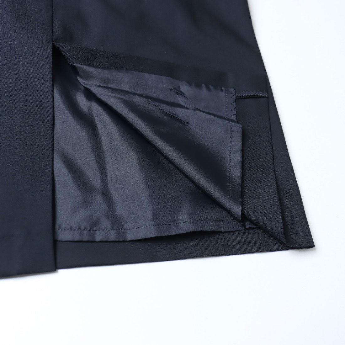 トーナル TONAL ビットベルトフラップタイトスカート