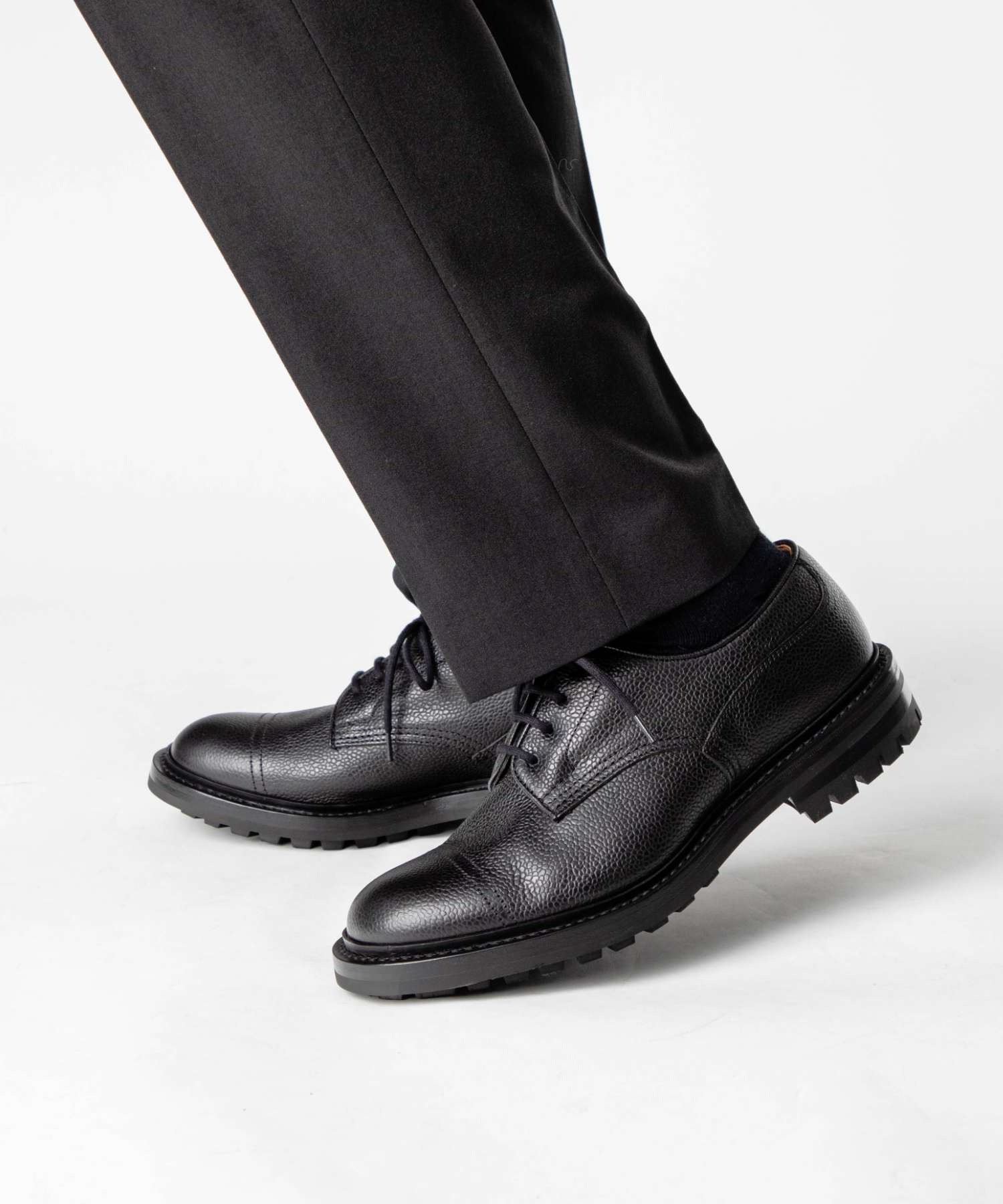 トリッカーズ Tricker's トリッカーズ Tricker's MATLOCK マトロック CAP TOE SHOES キャップ トゥ シューズ 6896 ビジネスシューズ メンズ シューズ （BLACK SCOTCH） BLACK SCOTCH