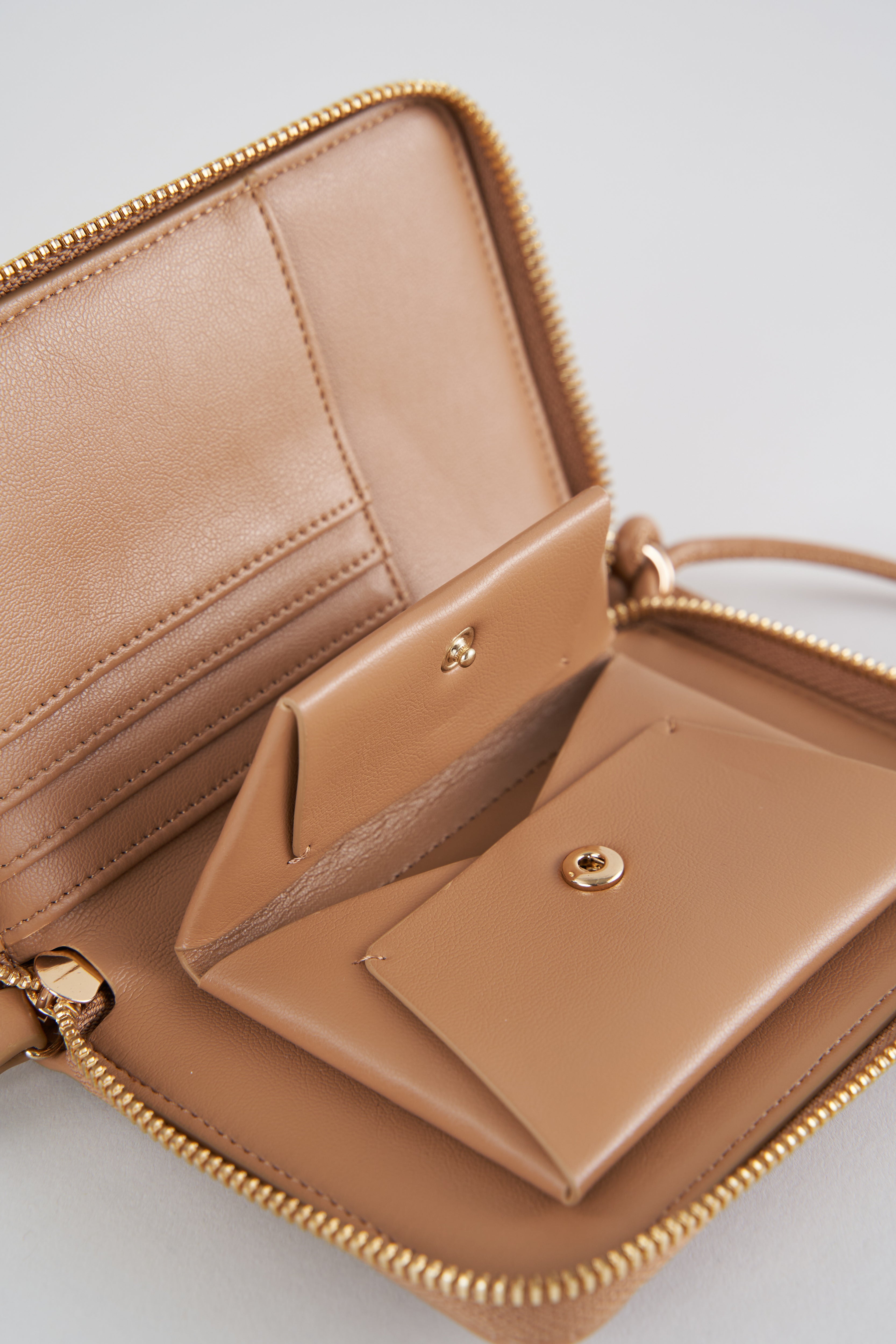 アドカラム ADD CULUMN PUFF THREE MULTI WALLET