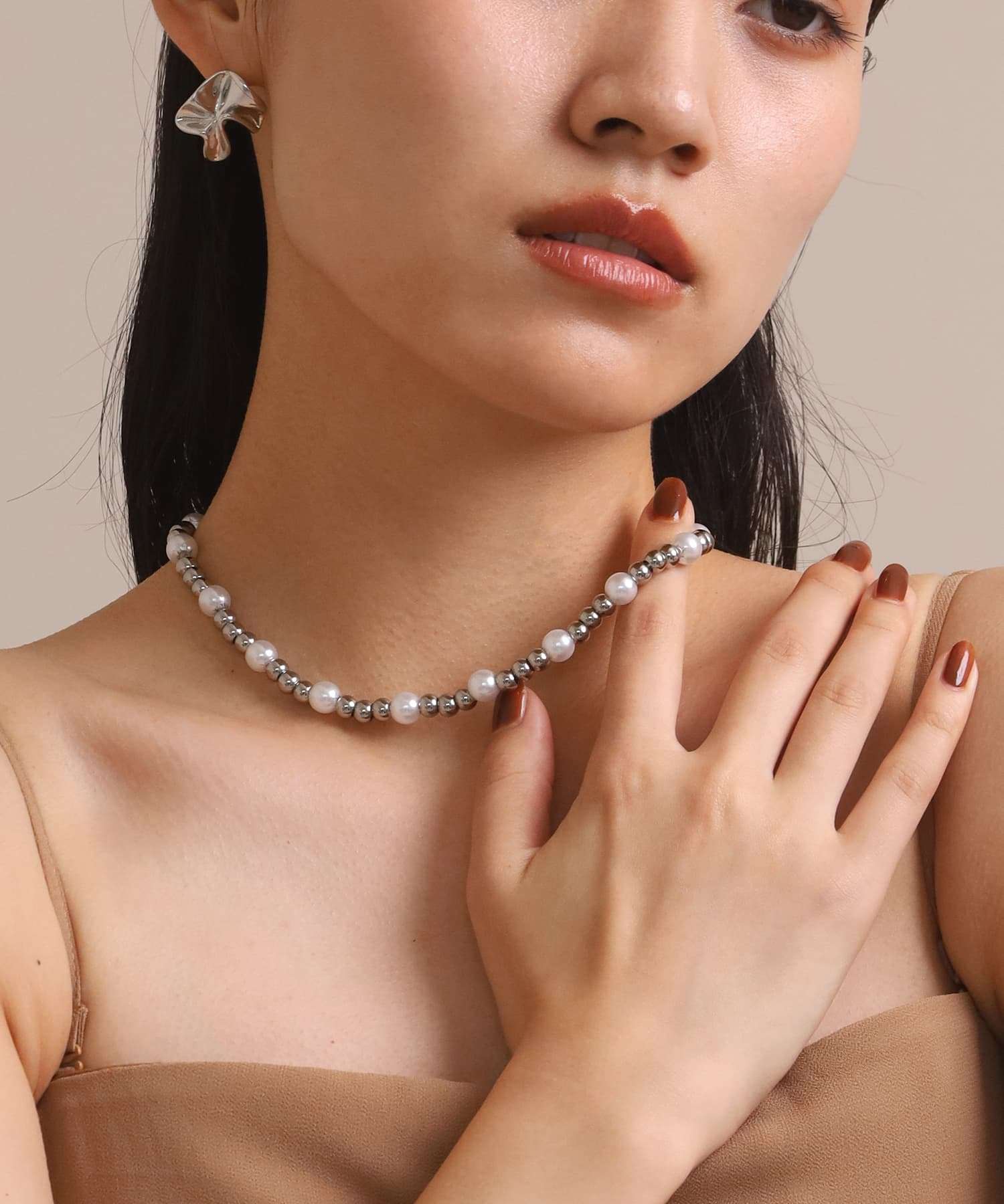 エルエイチエムイー LHME 【WEB限定】“MELLOW”パールミックスボールチェーンネックレス/ラージ/サージカルステンレス（金属アレルギー対応） （ホワイト×シルバー） ホワイト×シルバー