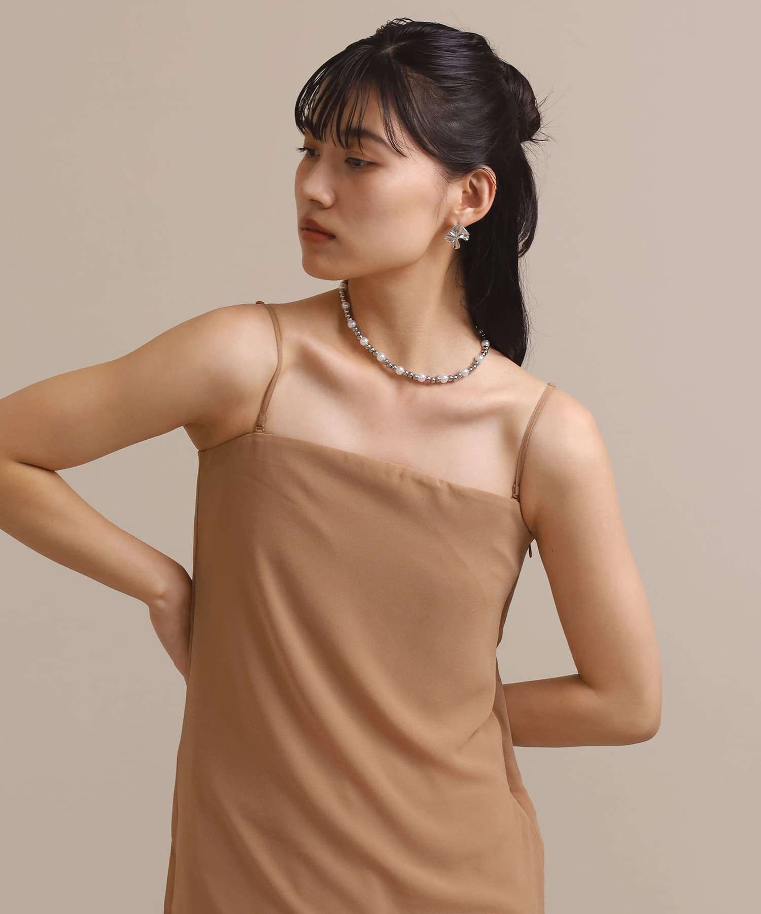 エルエイチエムイー LHME 【WEB限定】“MELLOW”パールミックスボールチェーンネックレス/ラージ/サージカルステンレス（金属アレルギー対応） （ホワイト×シルバー） ホワイト×シルバー