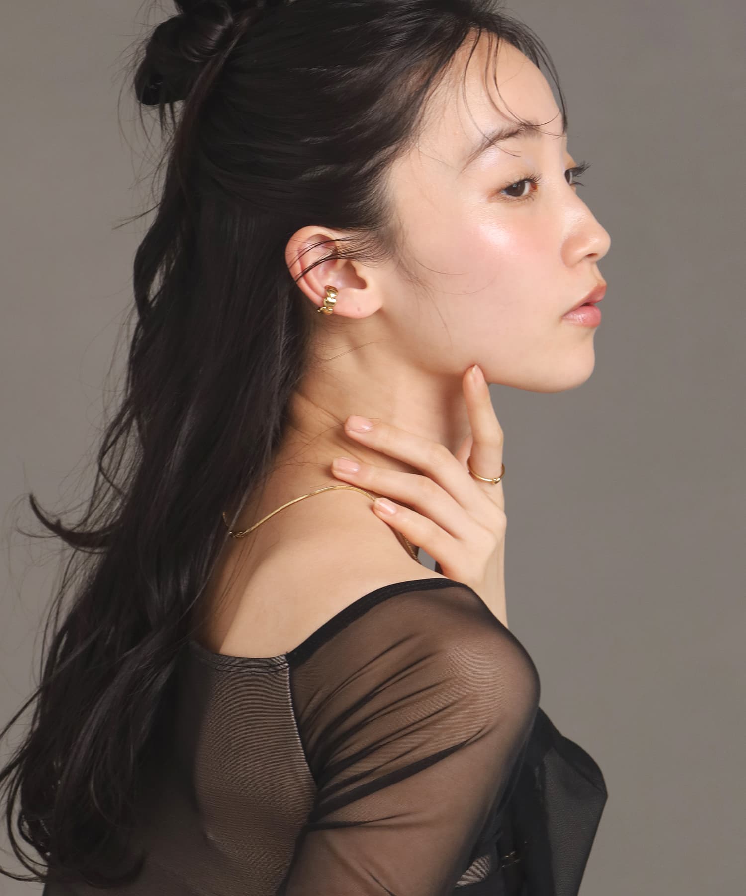 エルエイチエムイー LHME 【WEB限定】“Moment”ハートエタニティイヤーカフ/サージカルステンレス（金属アレルギー対応） （ゴールド） ゴールド