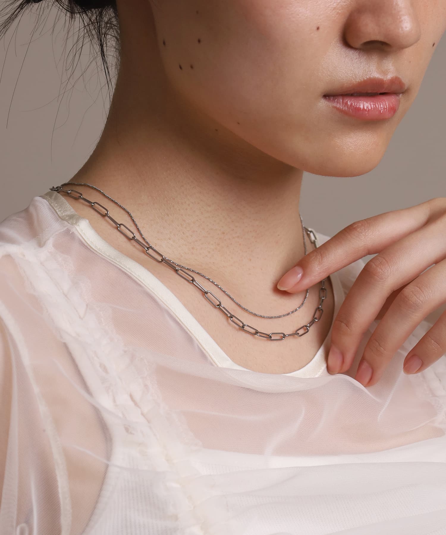 エルエイチエムイー LHME 【WEB限定】“Moment”2連チェーンネックレス/オーバル×スクリュー/サージカルステンレス（金属アレルギー対応） （シルバー） シルバー