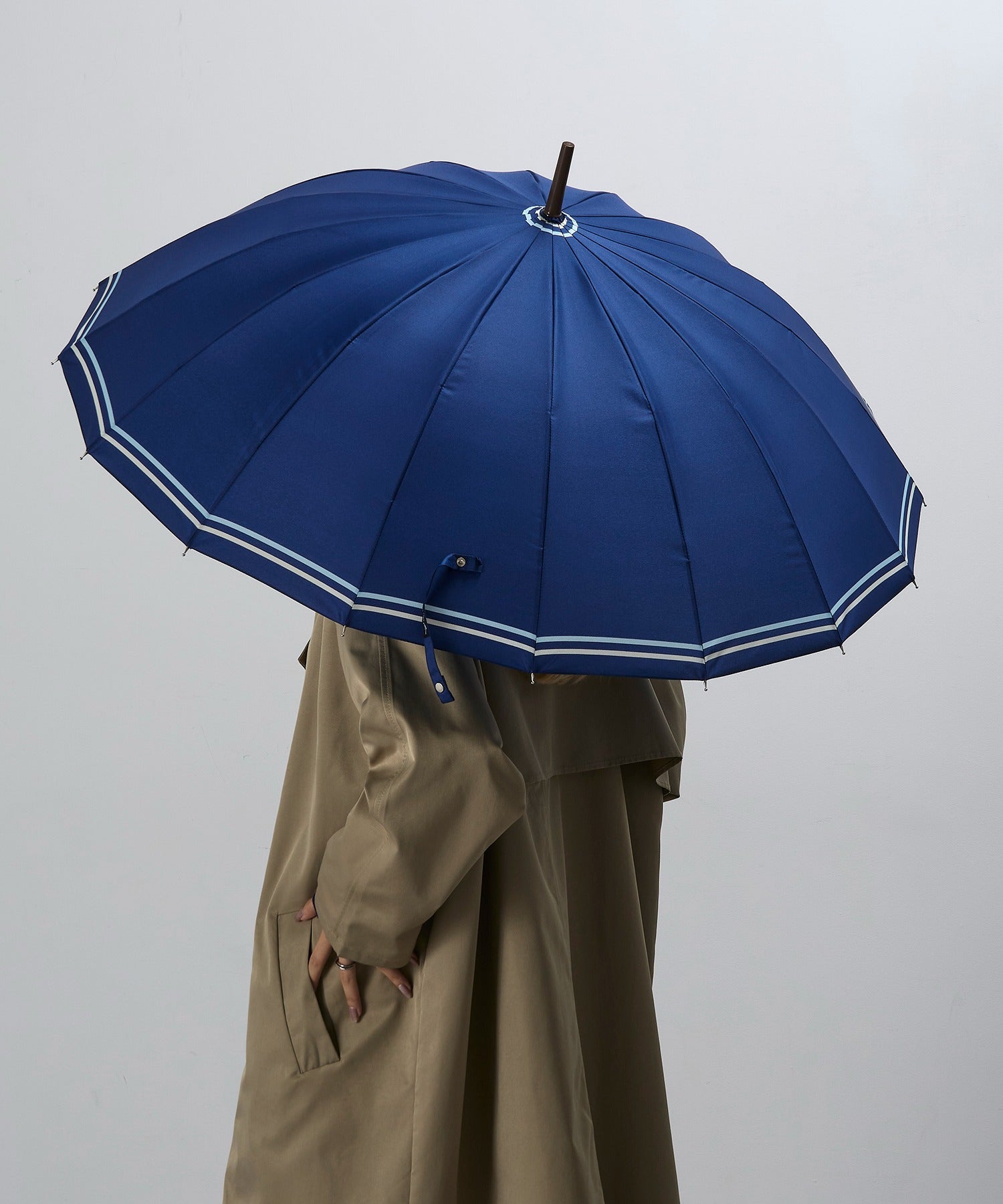 メゾンブリーズ MAISON BREEZE 55cm 16本骨傘 2線ボーダー柄 （ネイビー） ネイビー