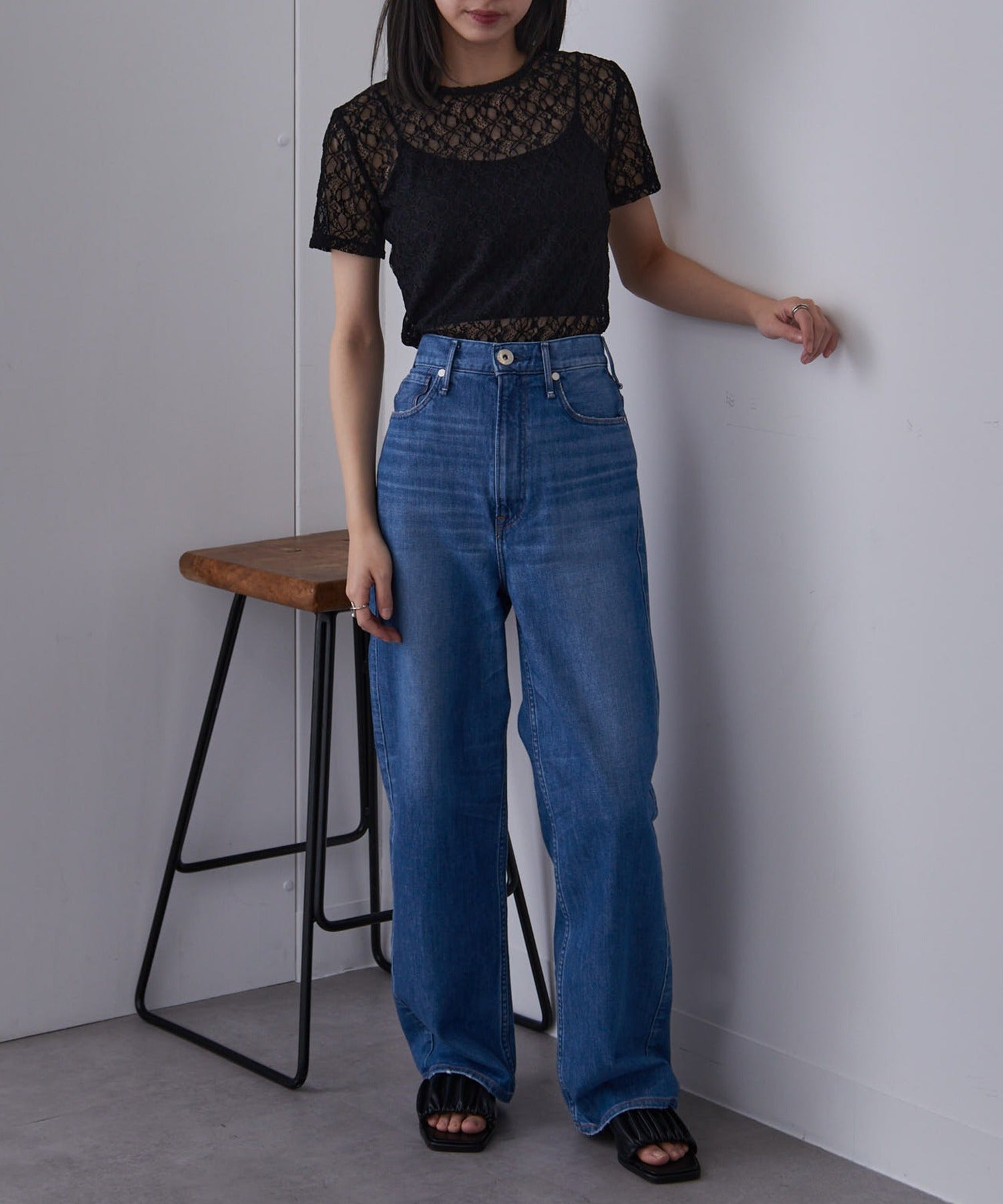 メゾンブリーズレヴール MAISON BREEZE reveur Flower lace T-shirt フラワーレースTシャツ （ブラック） ブラック