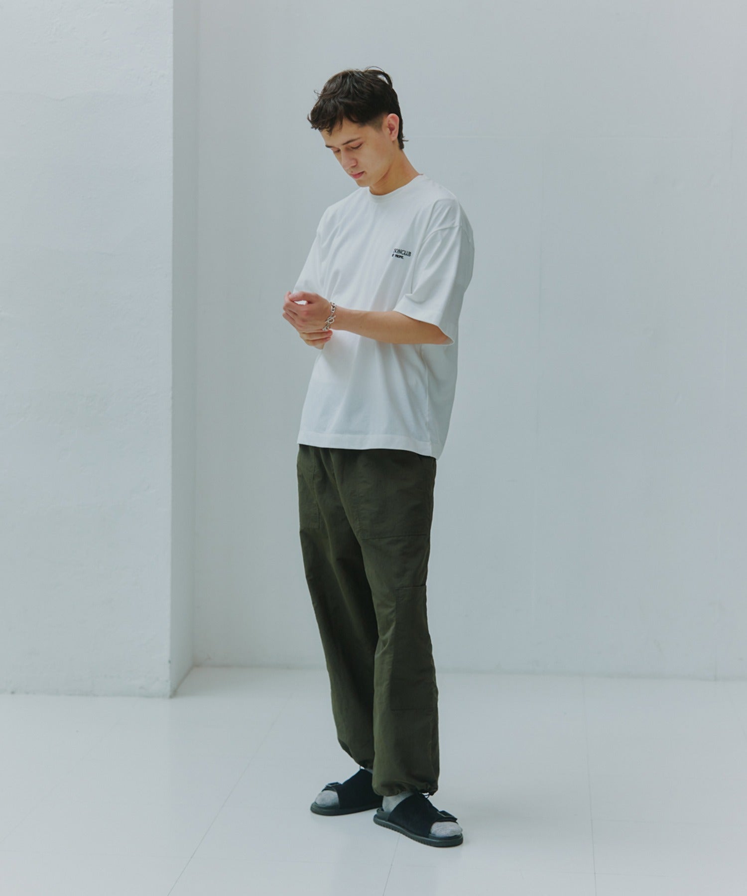 メゾンクラブ MAISON CLUB One Point Embroidery Tee / ワンポイント刺繍Tシャツ （ホワイト） ホワイト