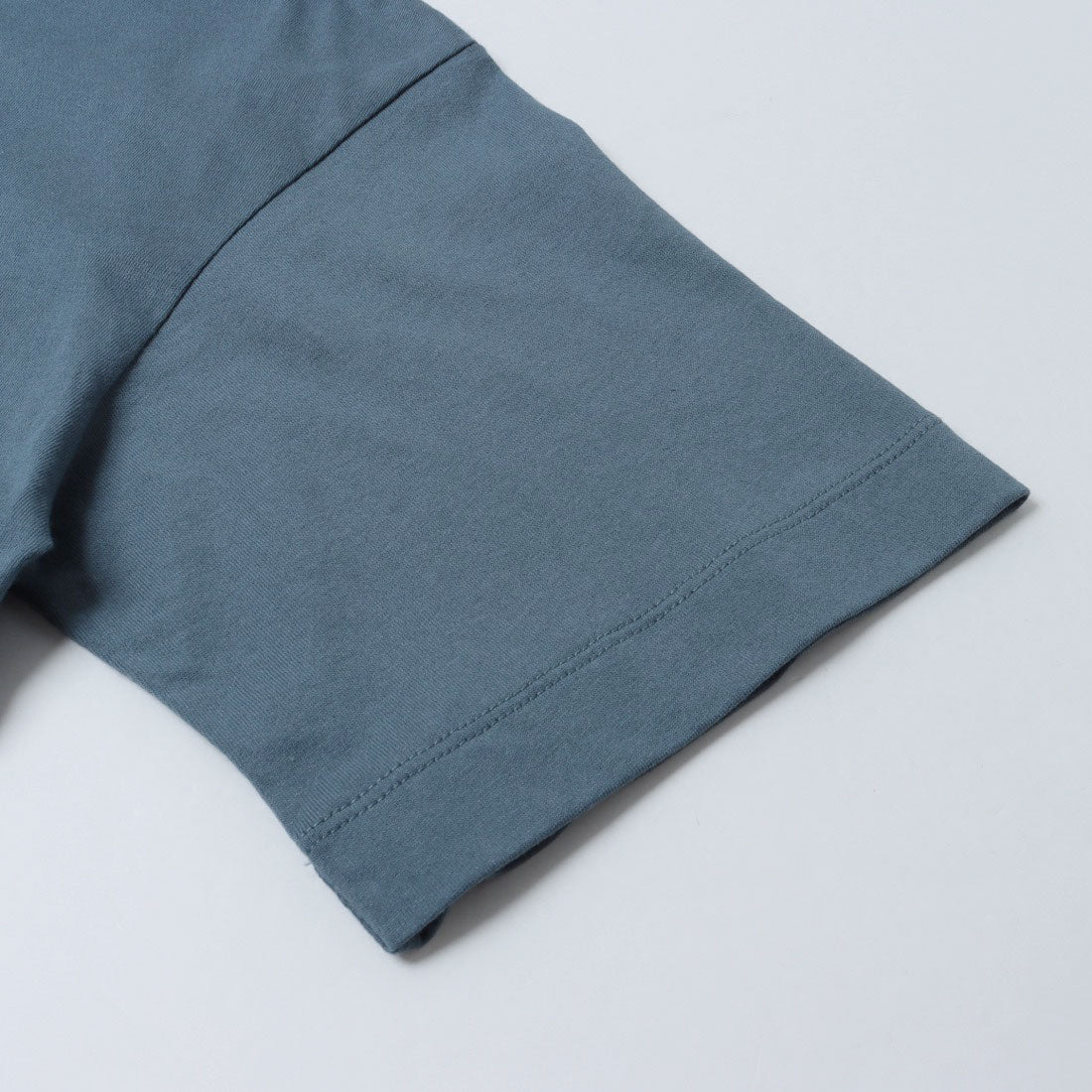 メゾンクラブ MAISON CLUB One Point Embroidery Tee / ワンポイント刺繍Tシャツ （ホワイト） ホワイト