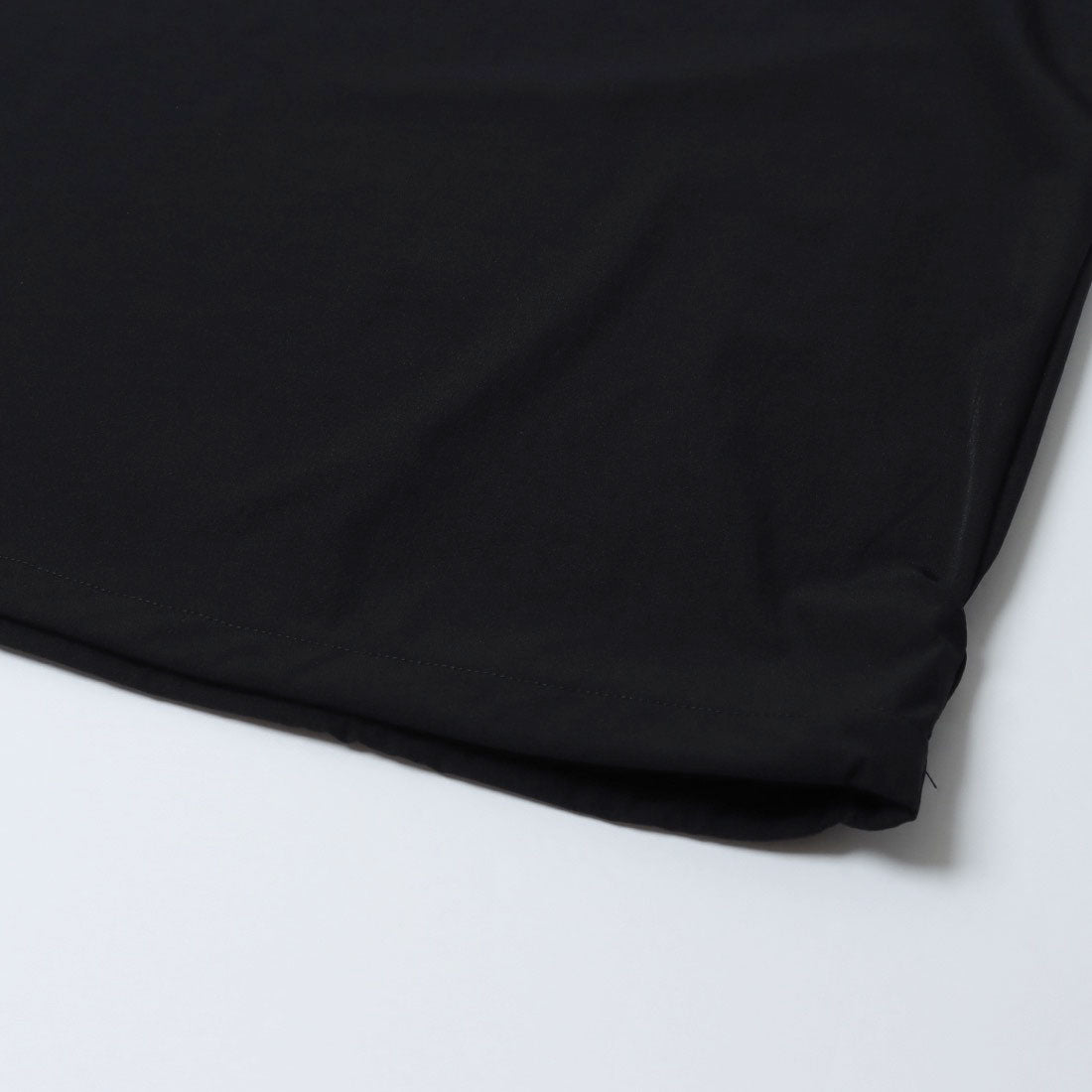 メゾンクラブ MAISON CLUB Tech Drawstring Tee / テックドロストTシャツ （ブラック） ブラック