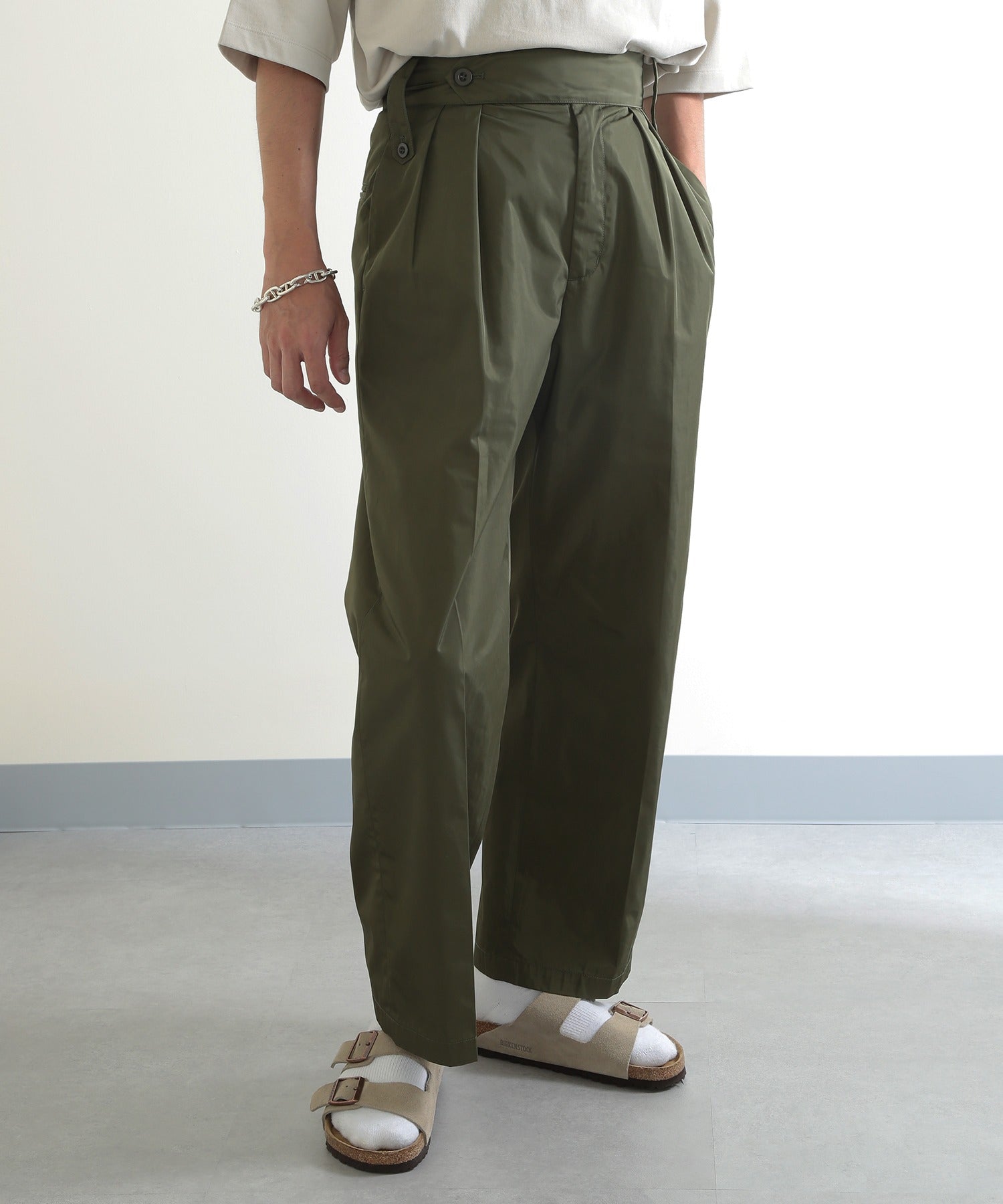 British 40’s Gurkha Pants ブリティッシュグルカパンツ タックパンツ ミリタリーパンツ ワイドパンツ 【MAISON CLUB】,カーキ