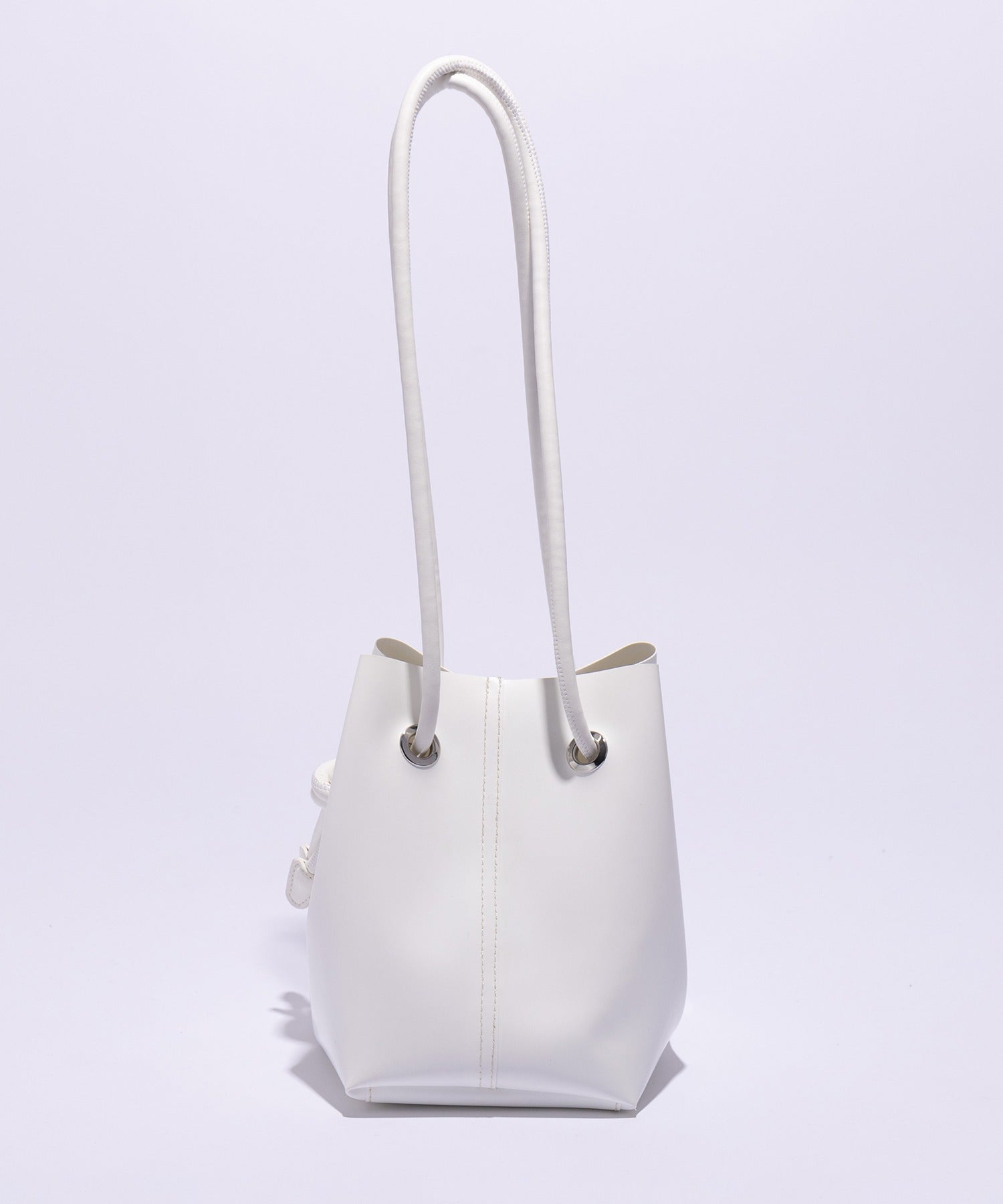 ジアートオブキャリング THE ART OF CARRYING  POUCH / 軽量 巾着バッグ （ブラック） ブラック