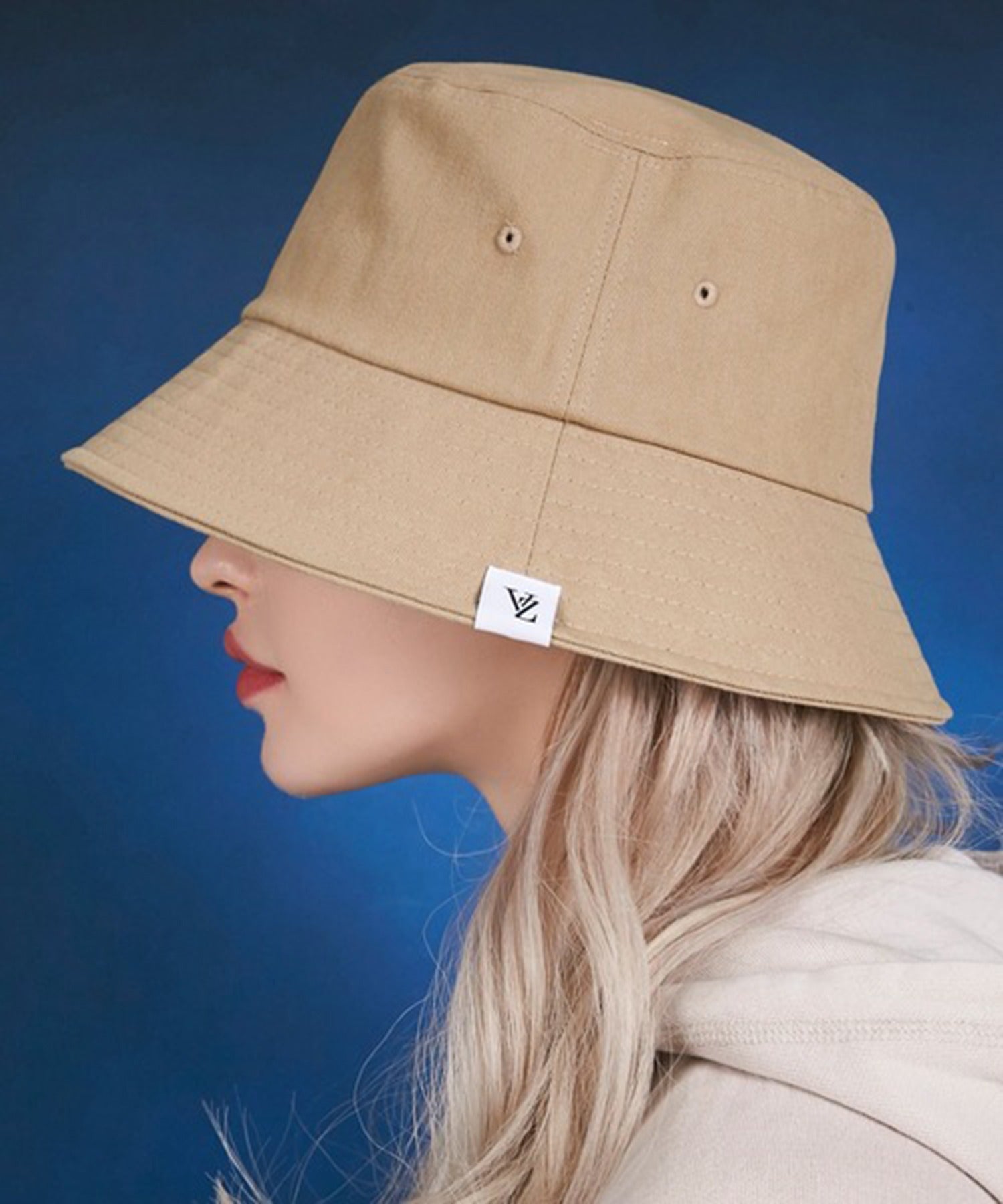 Bazar VARZAR Herringbone label bucket hat beige bucket hat bokeh hat hat