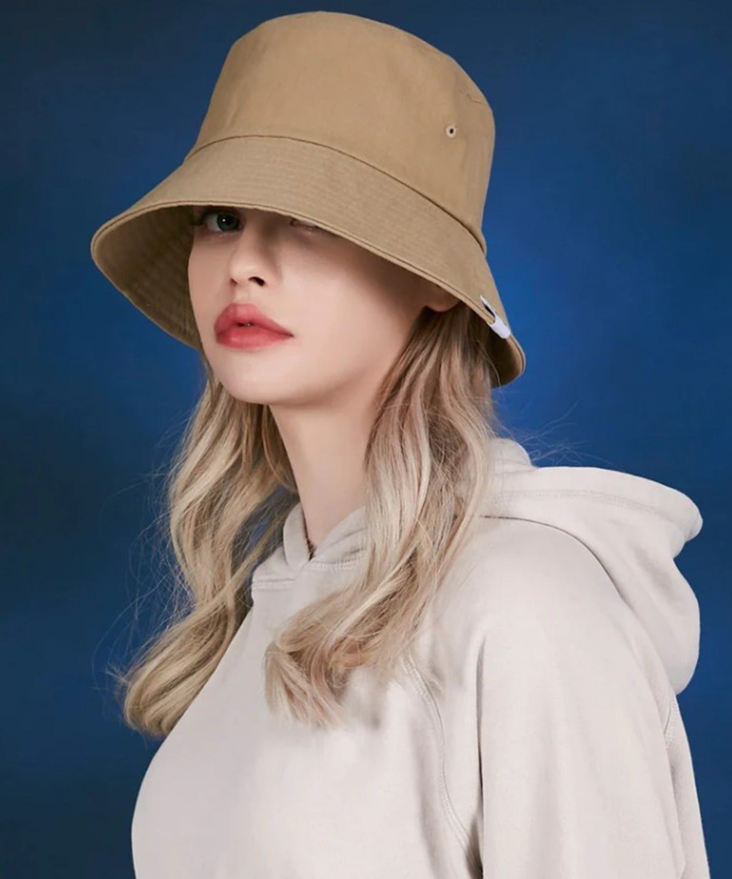 Bazar VARZAR Herringbone label bucket hat beige bucket hat bokeh hat hat
