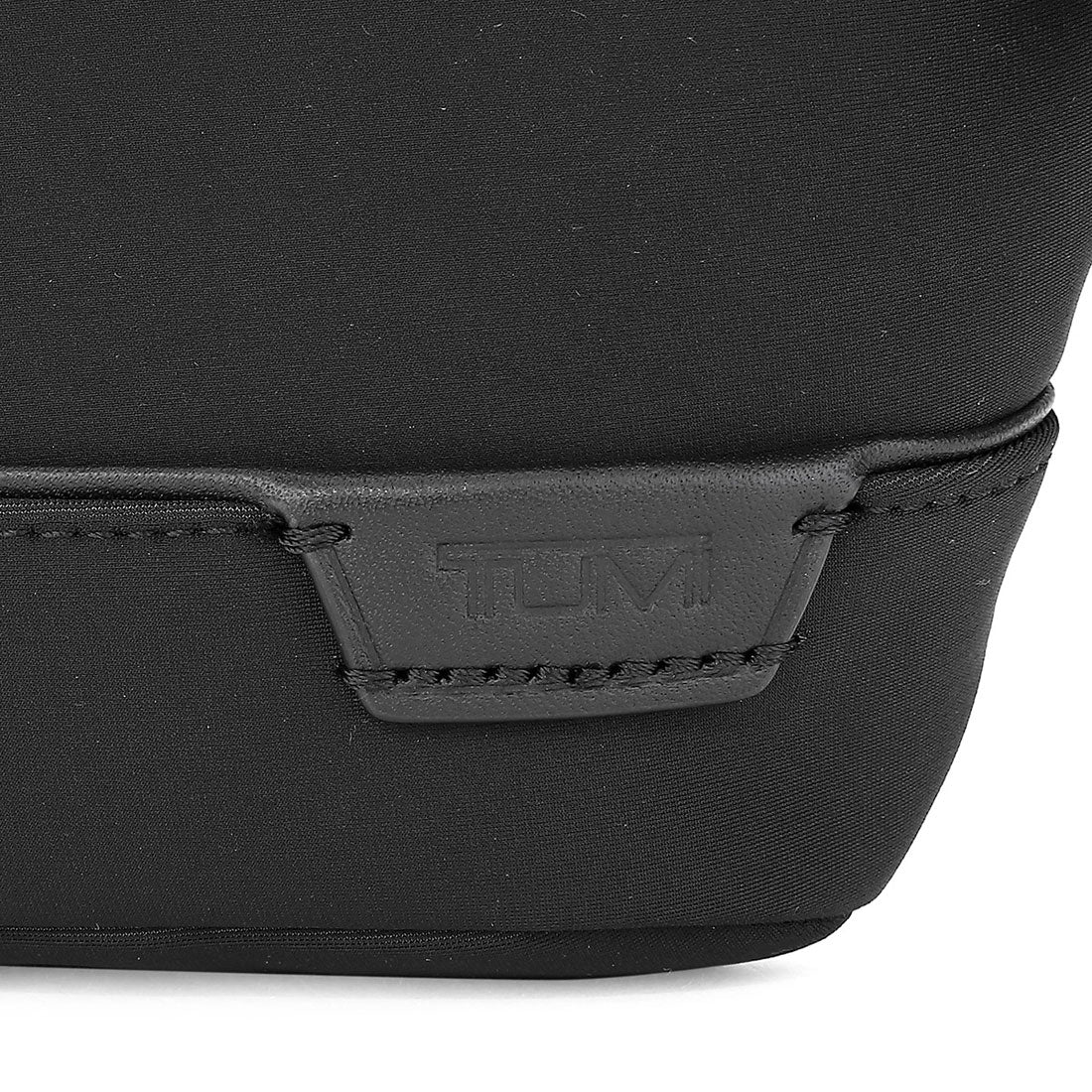 トゥミ TUMI ウエストバッグ・ボディバッグ ハリソン デイヴン ウエストパック 06602037D/142400 1041 BLACK