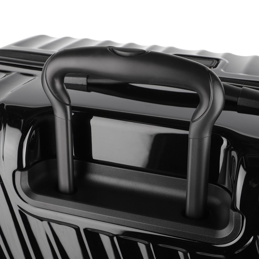 TUMI Carry Case Nineteen Degree Worldwide Trip Check Luggage 0228775D2/139687 1041 BLACK