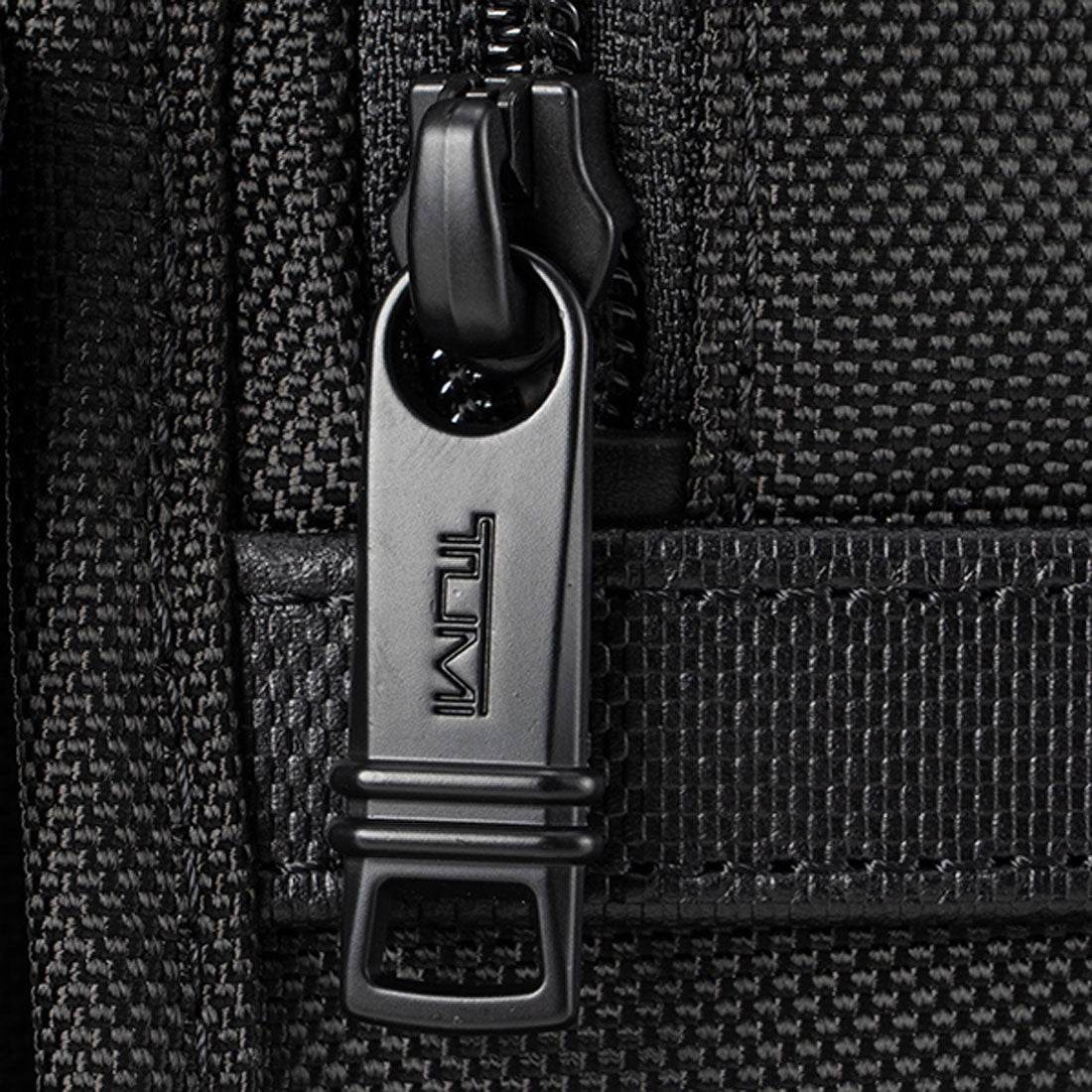 TUMI Shoulder Bag Alpha 3 Pocket Bag Small 2203110D3 1173451041 BLACK