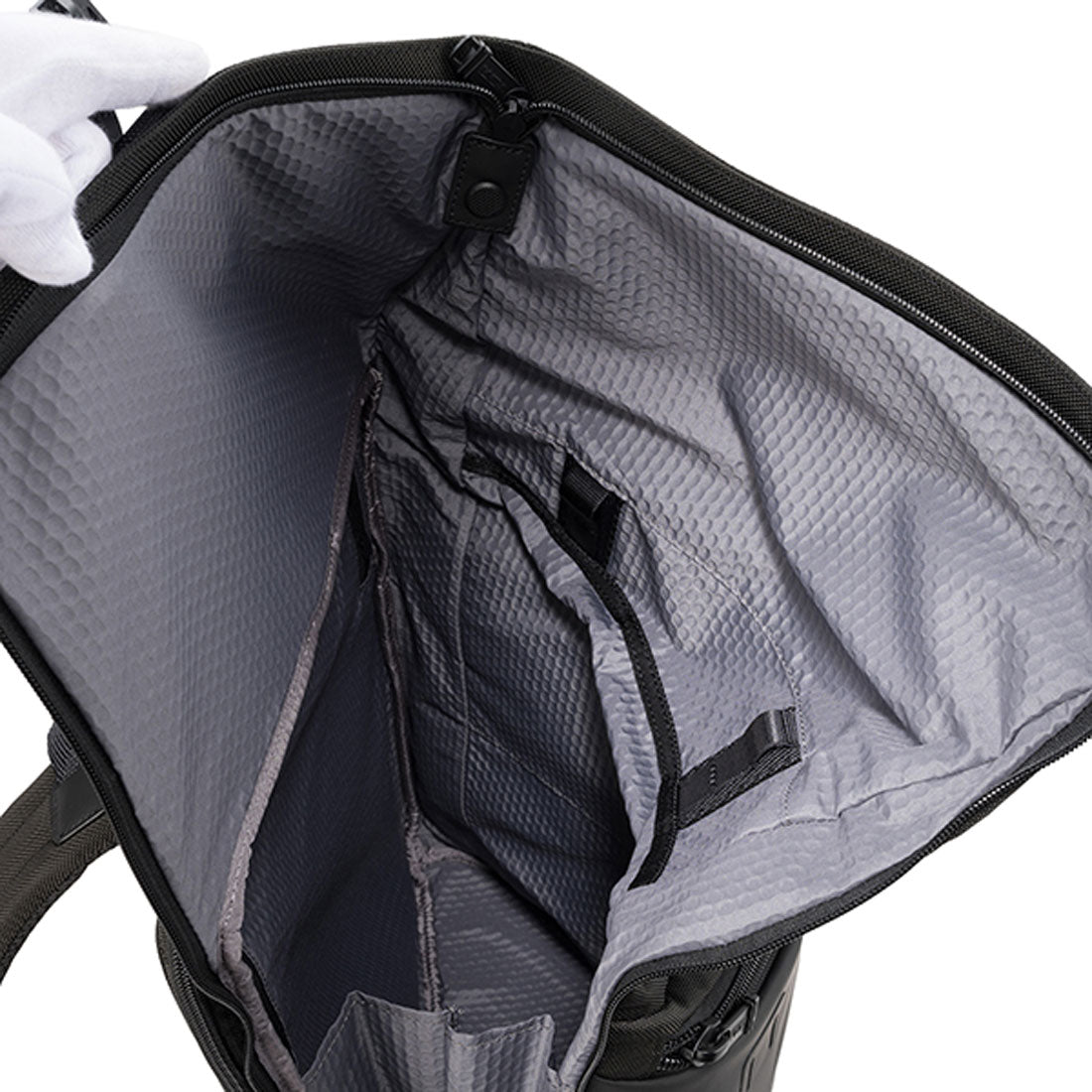 TUMI Backpack Alpha Bravo Logistic Backpack 232759D/142481 1041 BLACK