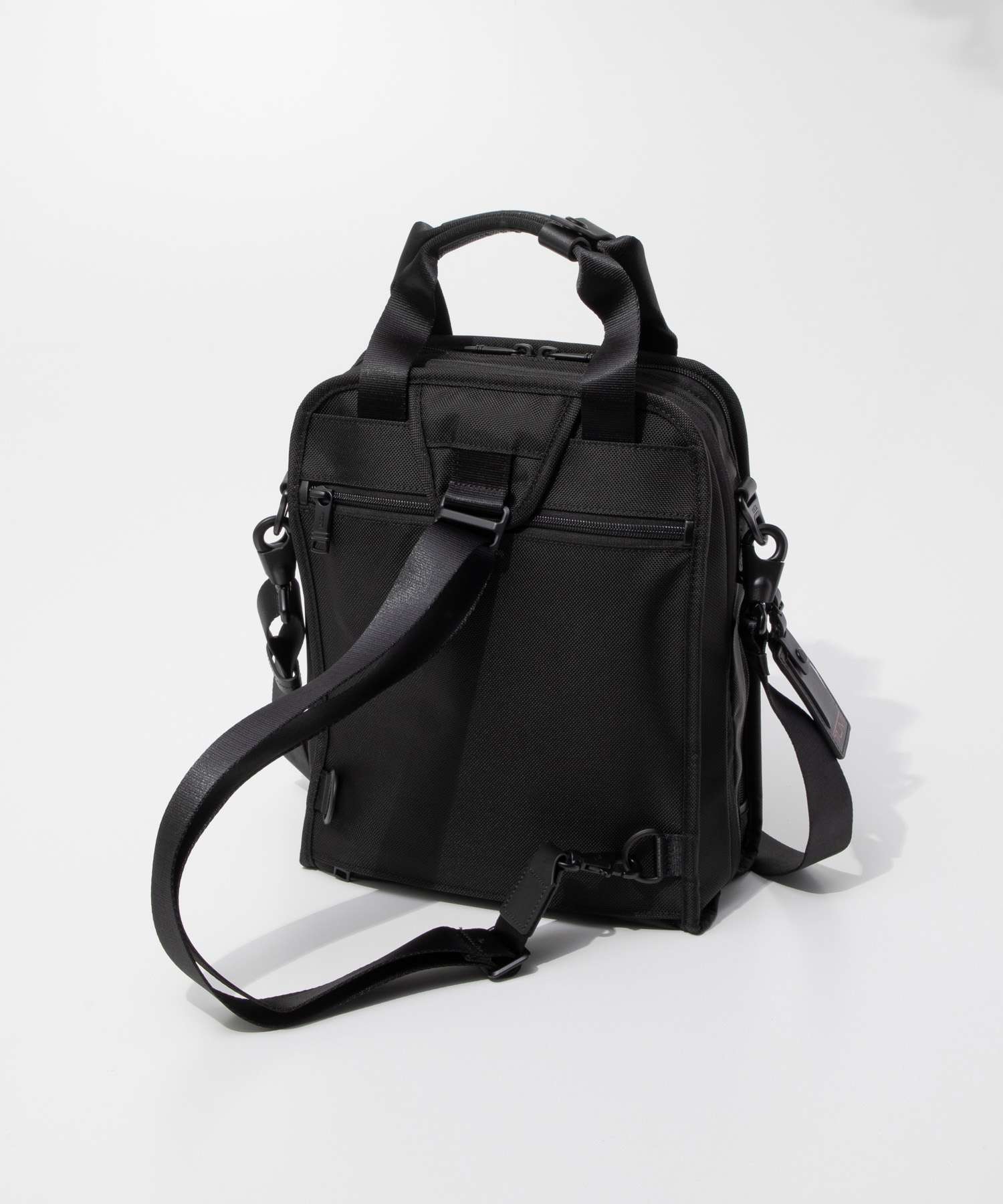 トゥミ TUMI トゥミ TUMI ALPHA 阿爾法 Medium Travel Tote 中型旅行托特 02203117D3 117311 1041 肩背包 男士包包 黑色