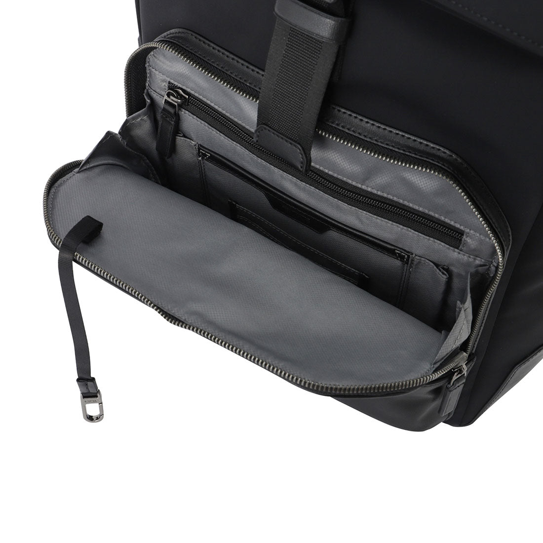 トゥミ TUMI リュックサック ハリソン OSBORN ROLL TOP BACKPACK 6602021DD/144566 1050 BLACK （ブラック） ブラック