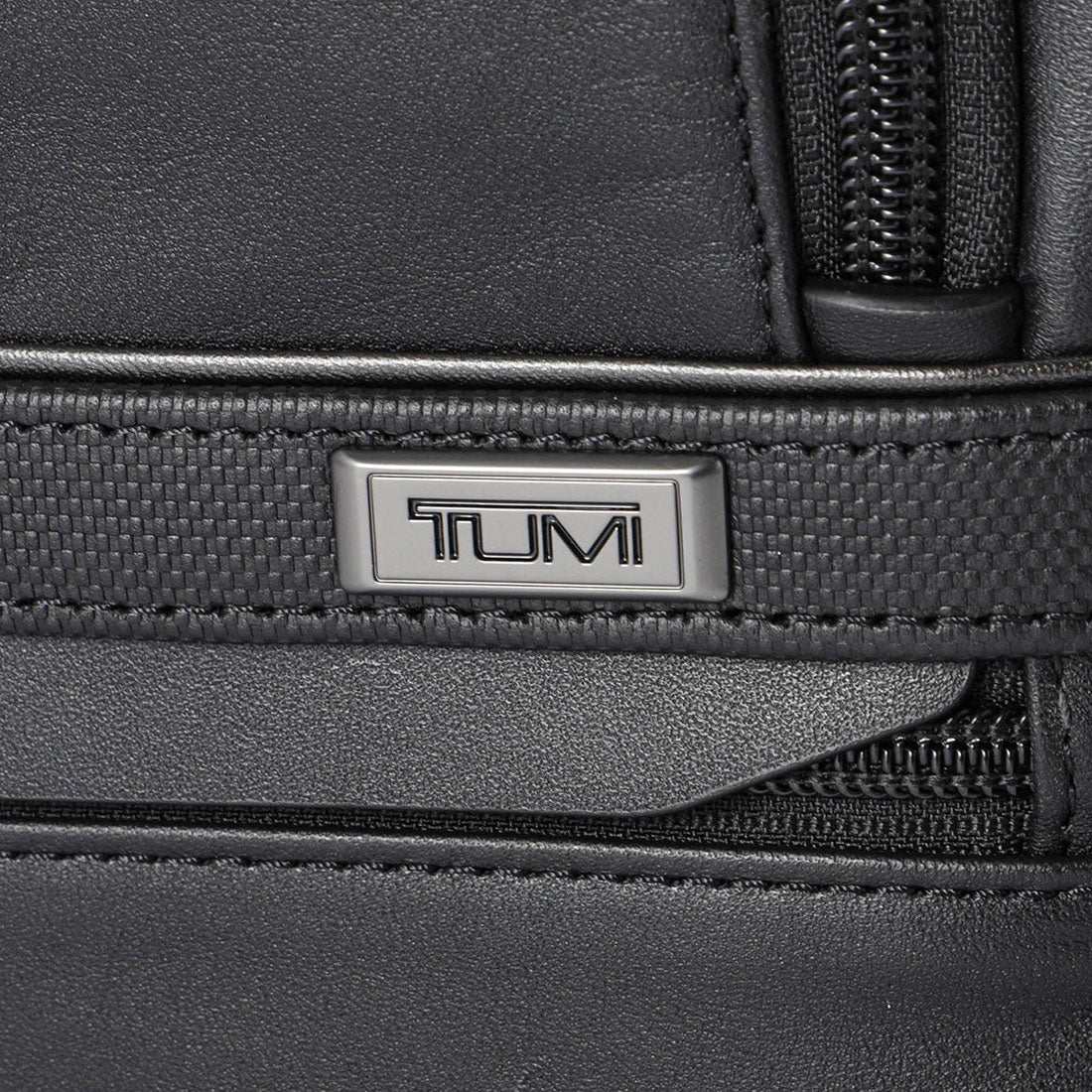 TUMI Briefcase Alpha Expandable Organizer Laptop Brief 9603141DL3/1173