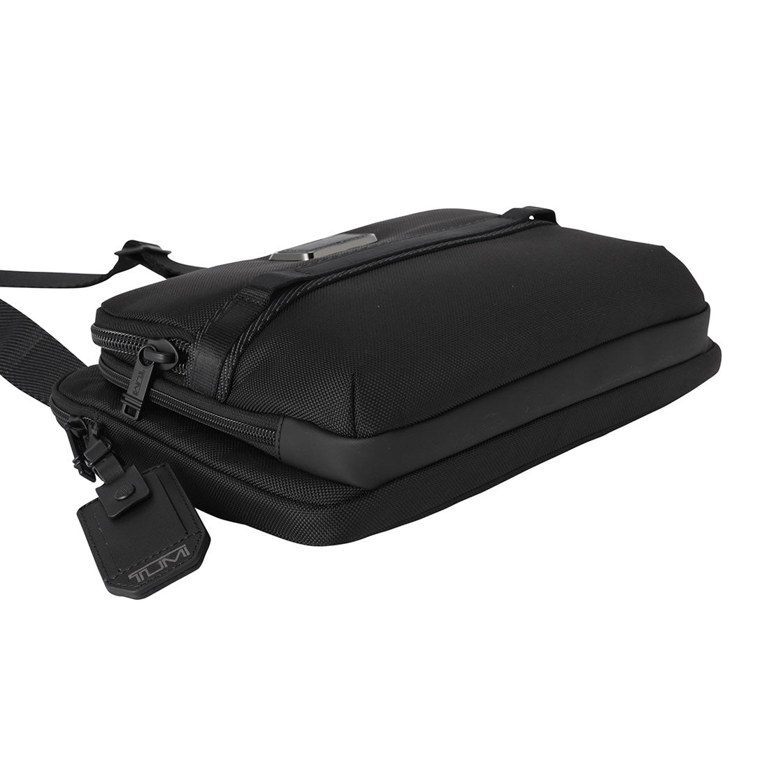 トゥミ TUMI ショルダーバッグ アルファブラボー SERVICE CROSSBODY 232796D/142485 1041 BLACK （ブラック） ブラック