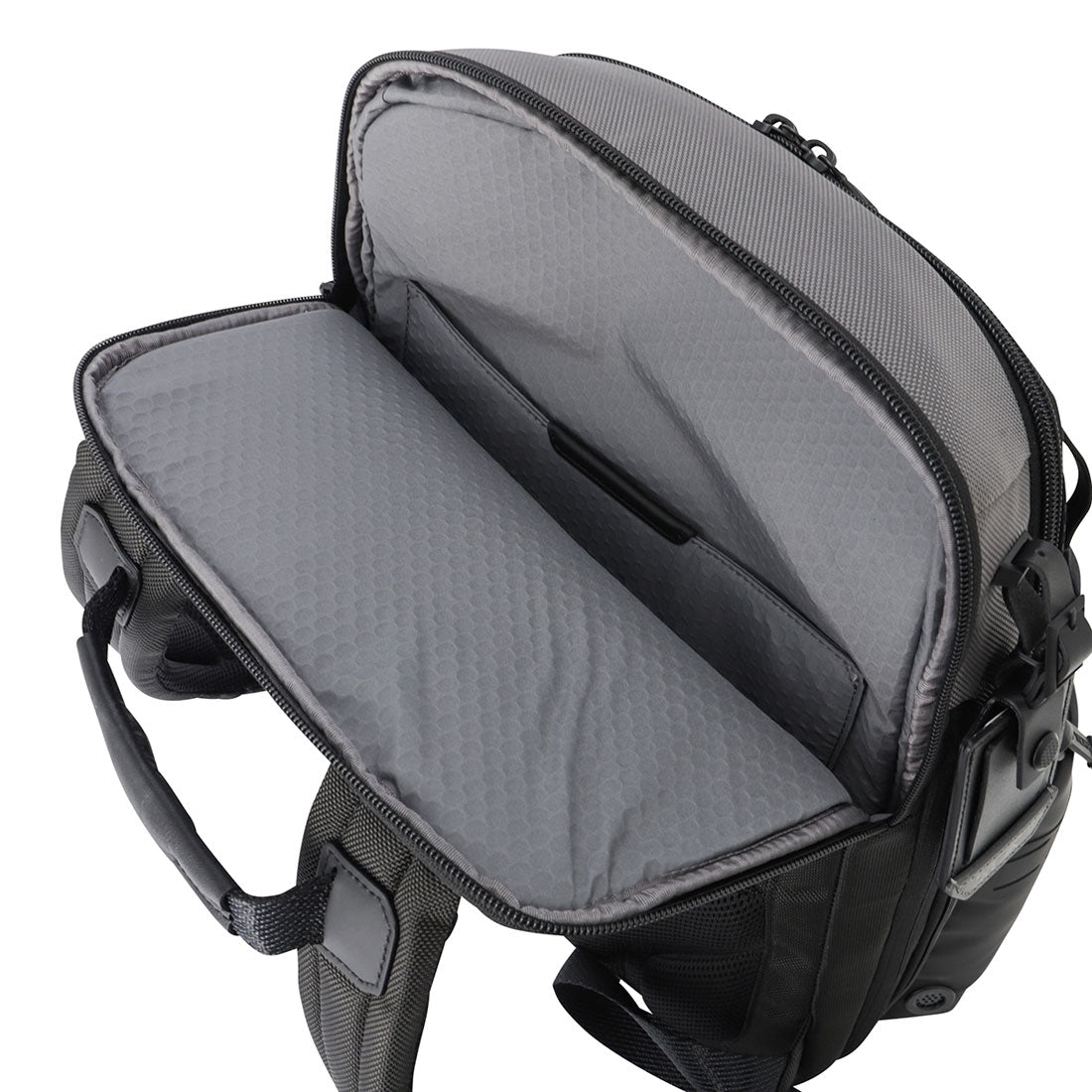 TUMI Backpack Alpha Bravo Navigation Backpack 232793CH/142479 1174 CHA
