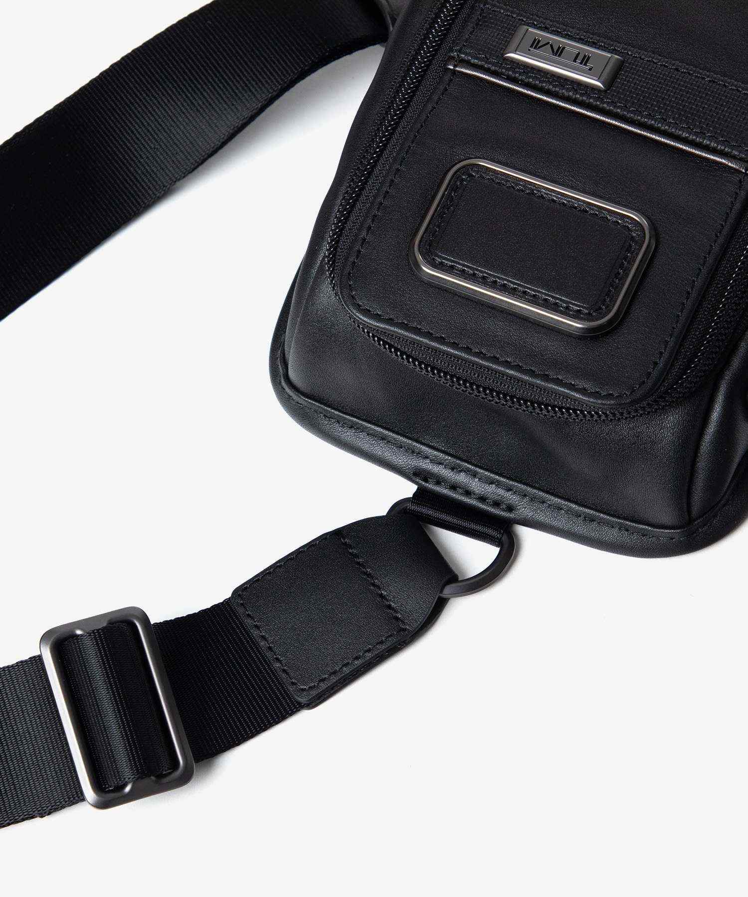 Tumi TUMI TUMI Alpha Alpha COMPACT SLING Compact Sling 09603585DL3 150