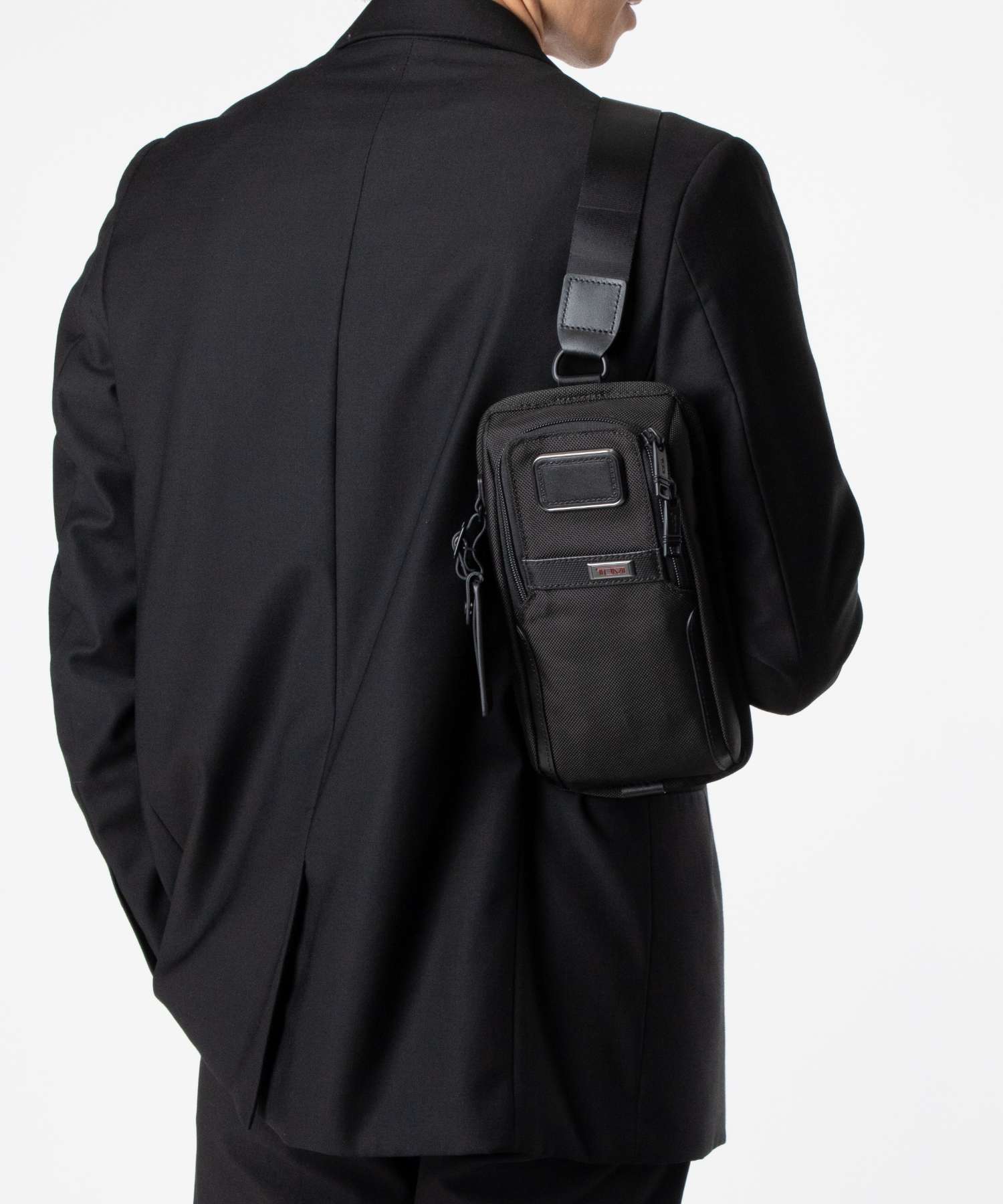 Tumi TUMI TUMI Alpha Compact Sling Compact Sling 02603585D3 142398 Bod