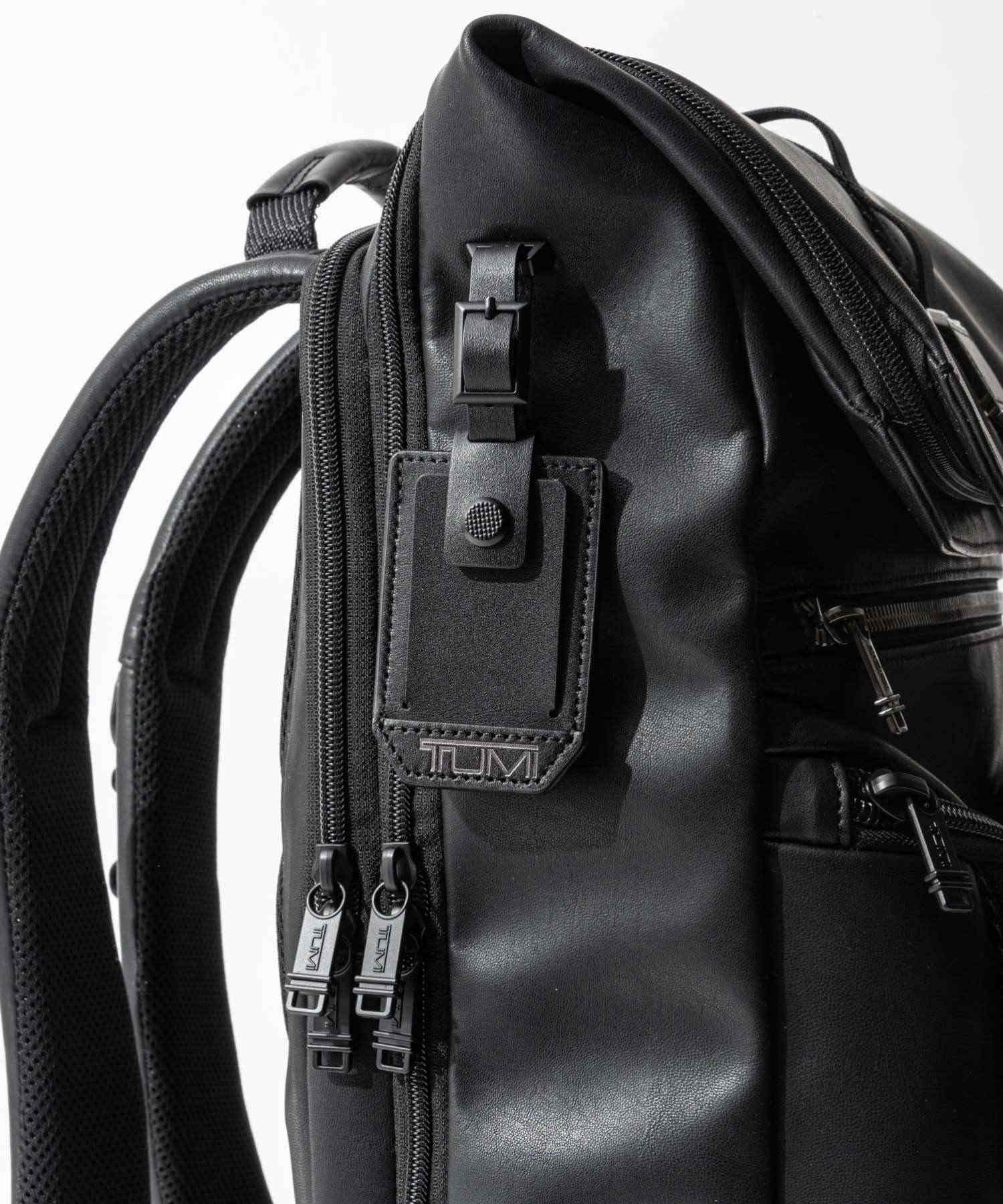 トゥミ TUMI トゥミ TUMI ALPHA BRAVO アルファブラボー SURVEILLANCE BACKPACK レザー サーヴェイランス フラップ バックパック 093 （BLACK/ブラック） BLACK/ブラック
