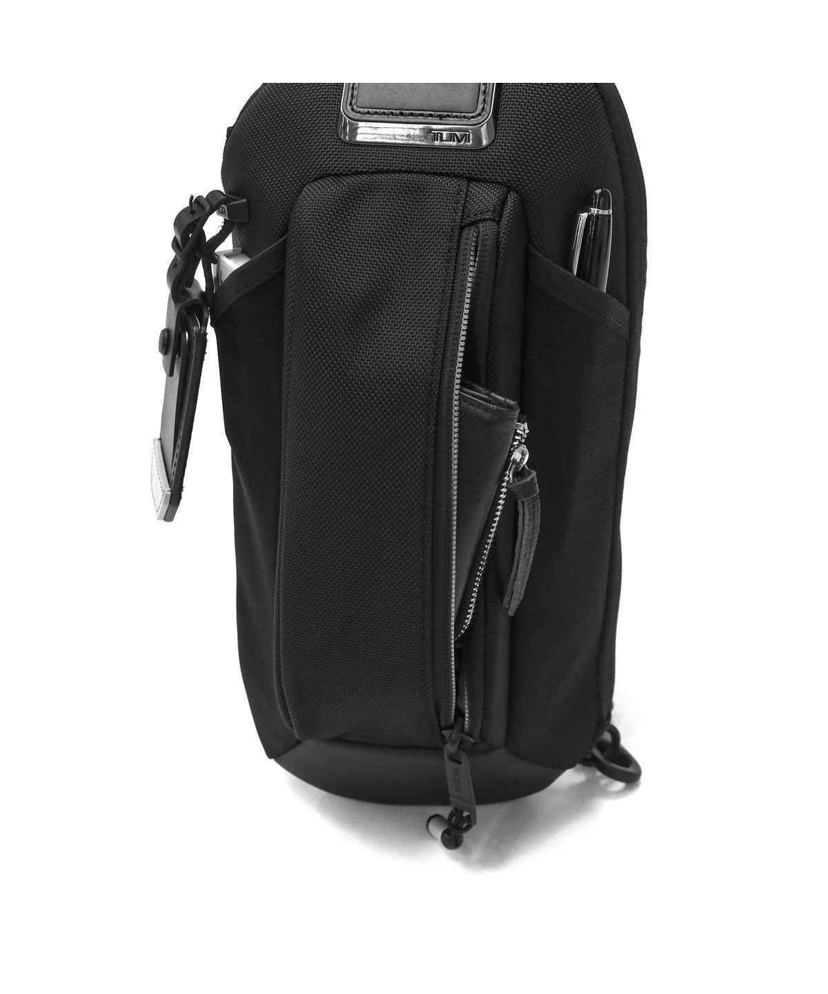 トゥミ TUMI 【日本正規品】トゥミ ボディバッグ TUMI スリングバッグ ALPHA BRAVO Esports 斜めがけ 縦型 eスポーツ 02325002 （ブラック） ブラック