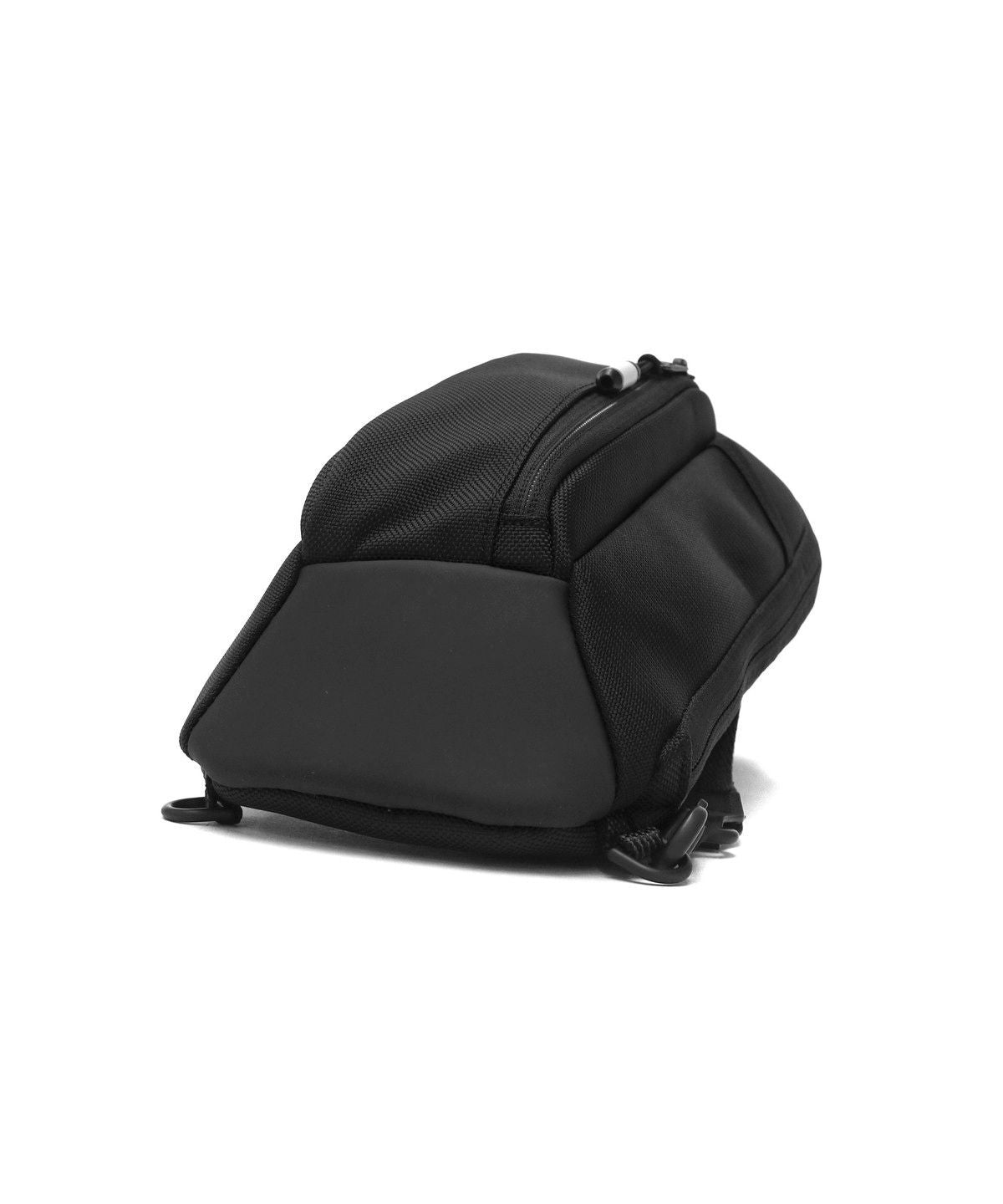トゥミ TUMI 【日本正規品】トゥミ ボディバッグ TUMI スリングバッグ ALPHA BRAVO Esports 斜めがけ 縦型 eスポーツ 02325002 （ブラック） ブラック