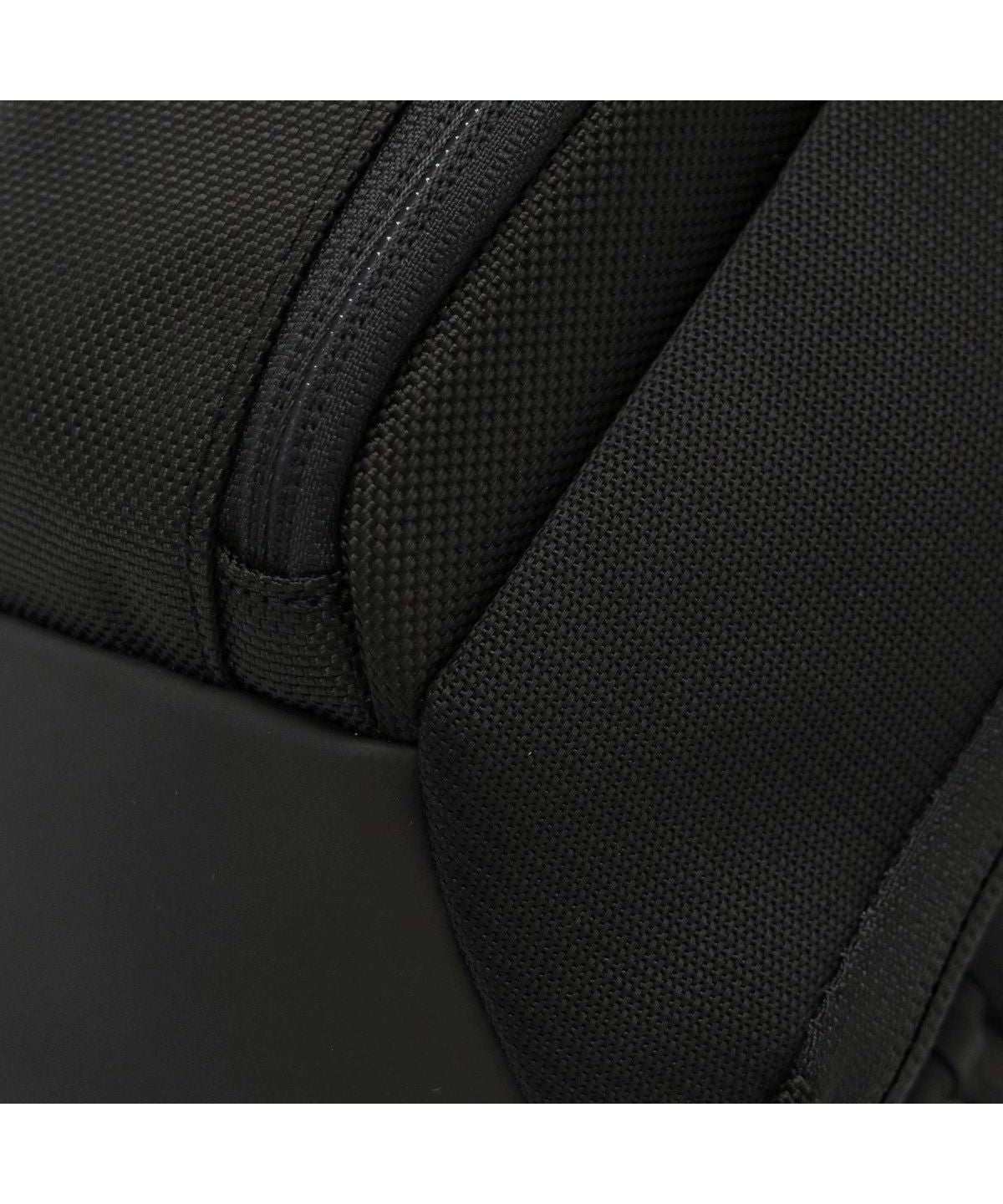 トゥミ TUMI 【日本正規品】トゥミ ボディバッグ TUMI スリングバッグ ALPHA BRAVO Esports 斜めがけ 縦型 eスポーツ 02325002 （ブラック） ブラック