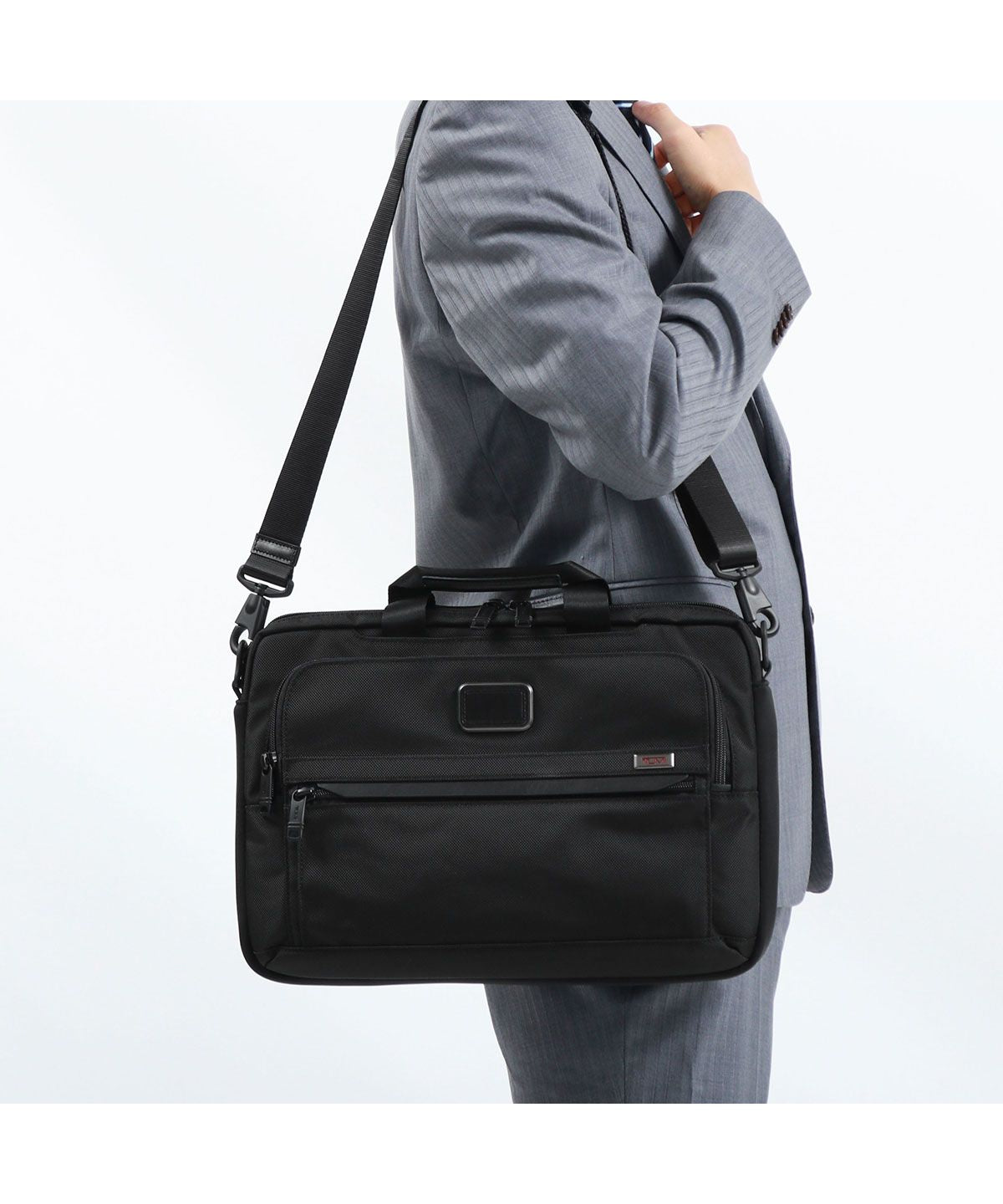 トゥミ TUMI 【日本正規品】 トゥミ PCケース TUMI Alpha3 ビジネスバッグ ラージ・ラップトップ・ケース・キャリア ショルダー 2WAY 02603171 （ブラック） ブラック