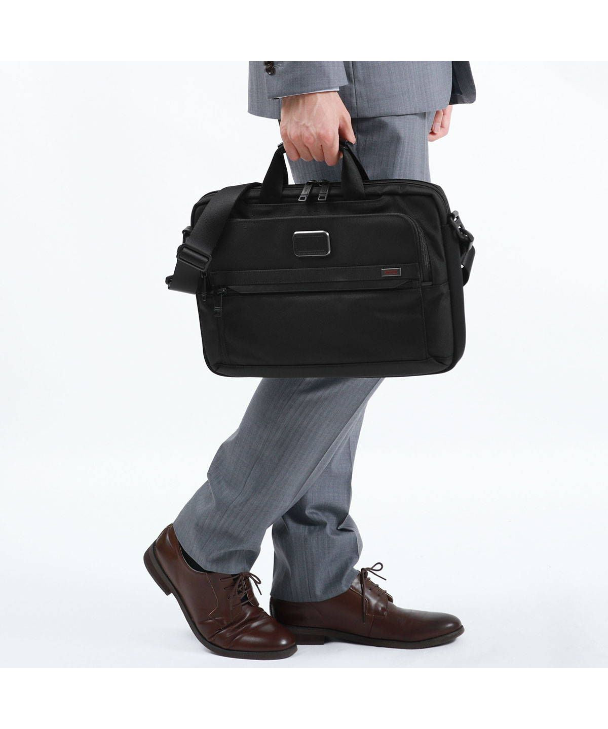 トゥミ TUMI 【日本正規品】 トゥミ PCケース TUMI Alpha3 ビジネスバッグ ラージ・ラップトップ・ケース・キャリア ショルダー 2WAY 02603171 （ブラック） ブラック