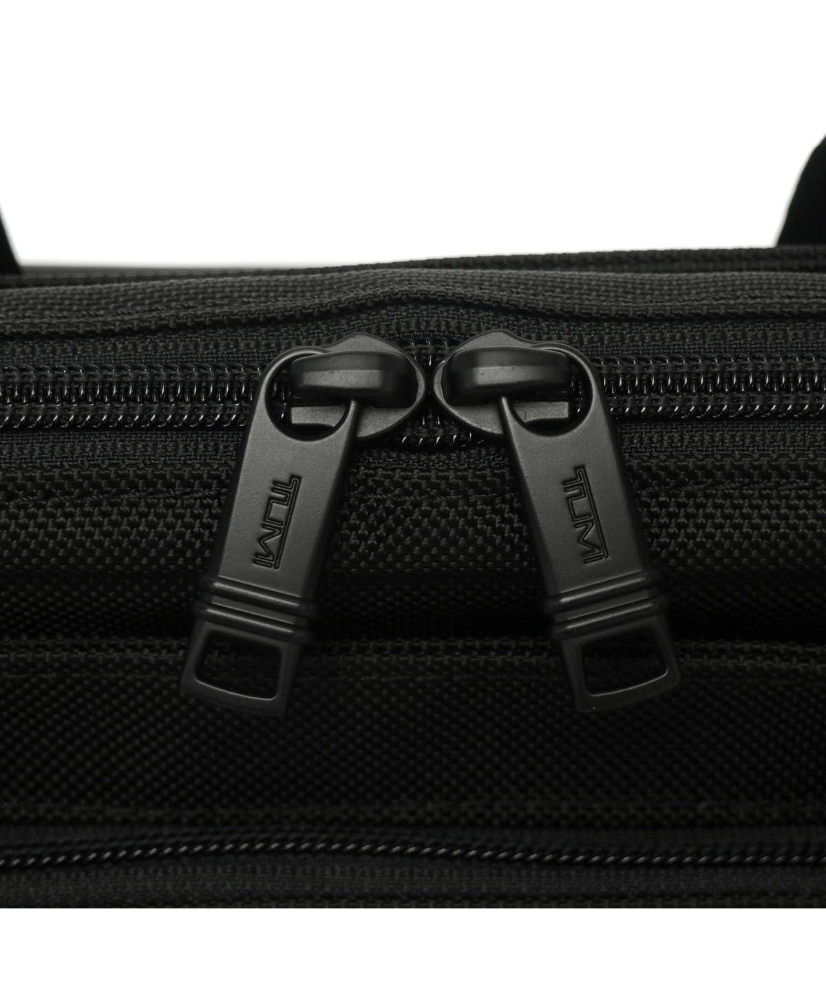 トゥミ TUMI 【日本正規品】 トゥミ PCケース TUMI Alpha3 ビジネスバッグ ラージ・ラップトップ・ケース・キャリア ショルダー 2WAY 02603171 （ブラック） ブラック