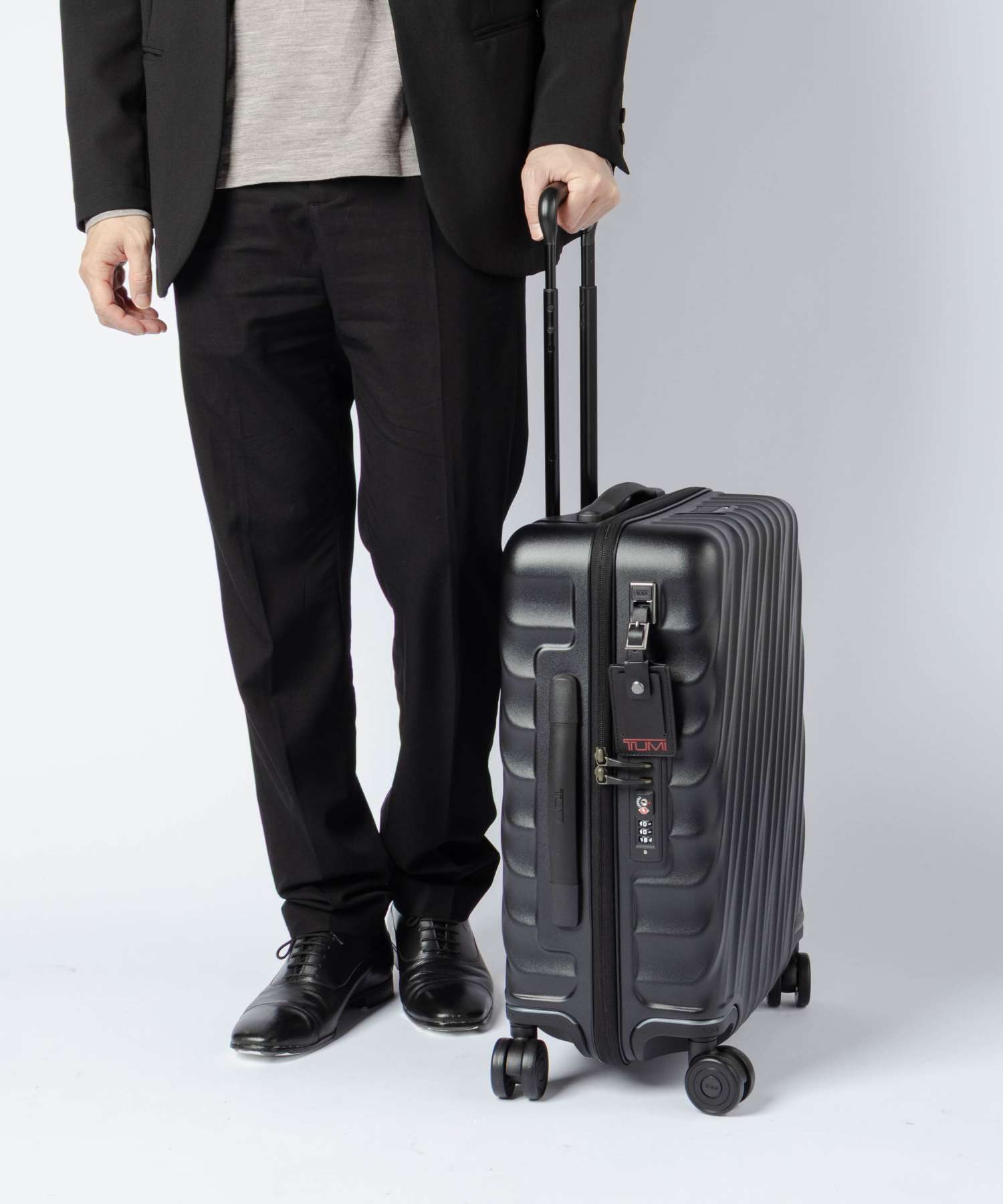トゥミ TUMI 19 Degree 19 ディグリー CONTINENTAL SLIM （BLACK TEXTURE） BLACK TEXTURE