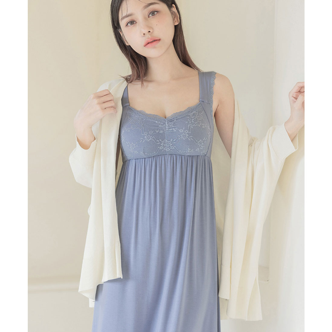 "Tu-Hacci nursing cape cardigan that can also be used as a nursing cover."