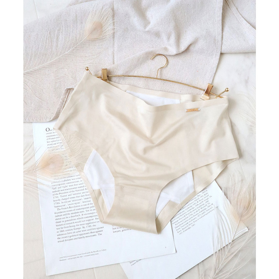 tu-hacci - Skin-friendly beauty color - Blood-colored series - Sanitary shorts [Shorts only] [Non-returnable item]