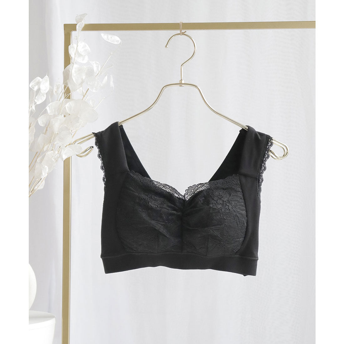 ツーハッチ tu-hacci まるごと包むプレミアムナイトブラ「ラクシア」ホックレスタイプ