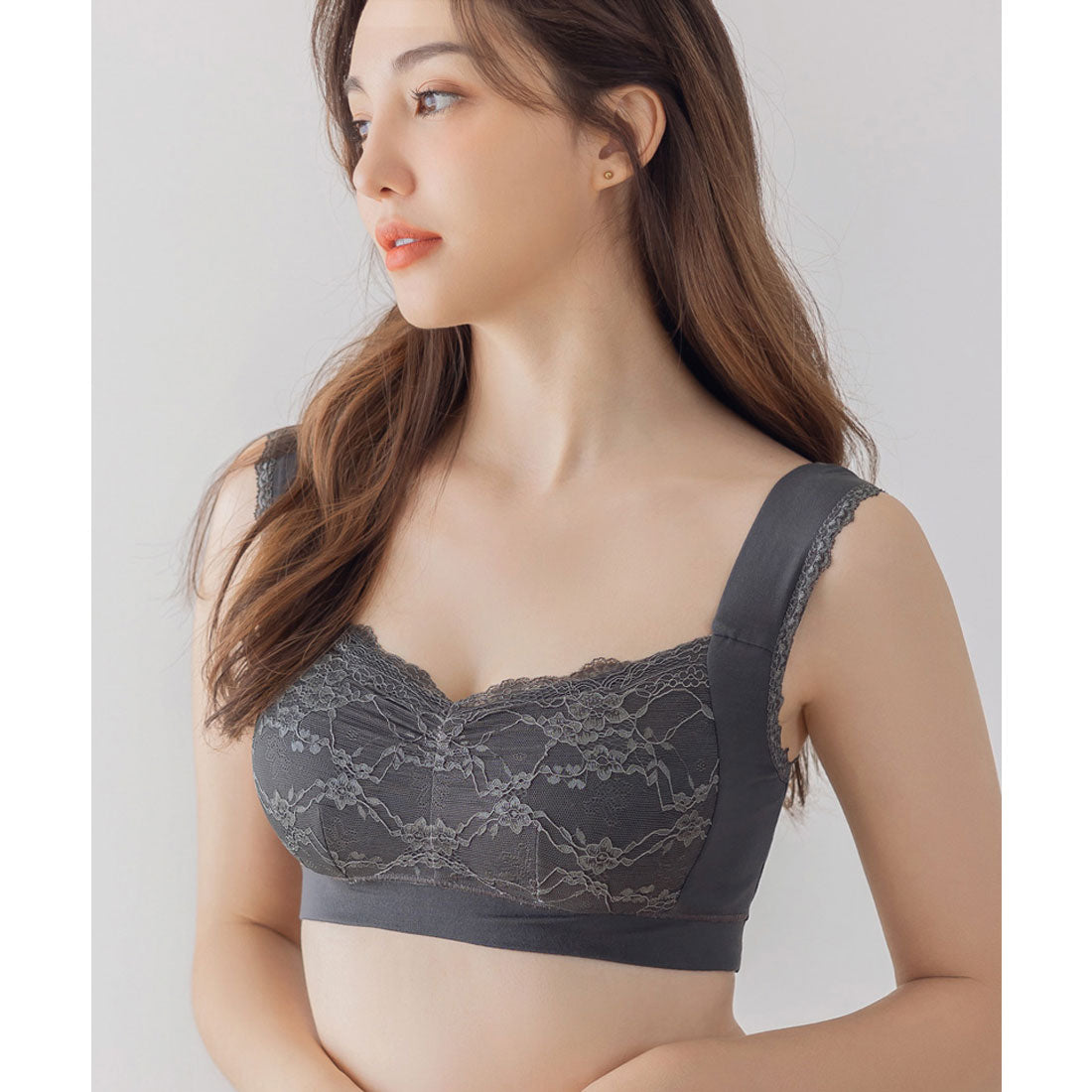 ツーハッチ tu-hacci まるごと包むプレミアムナイトブラ「ラクシア」ホックレスタイプ