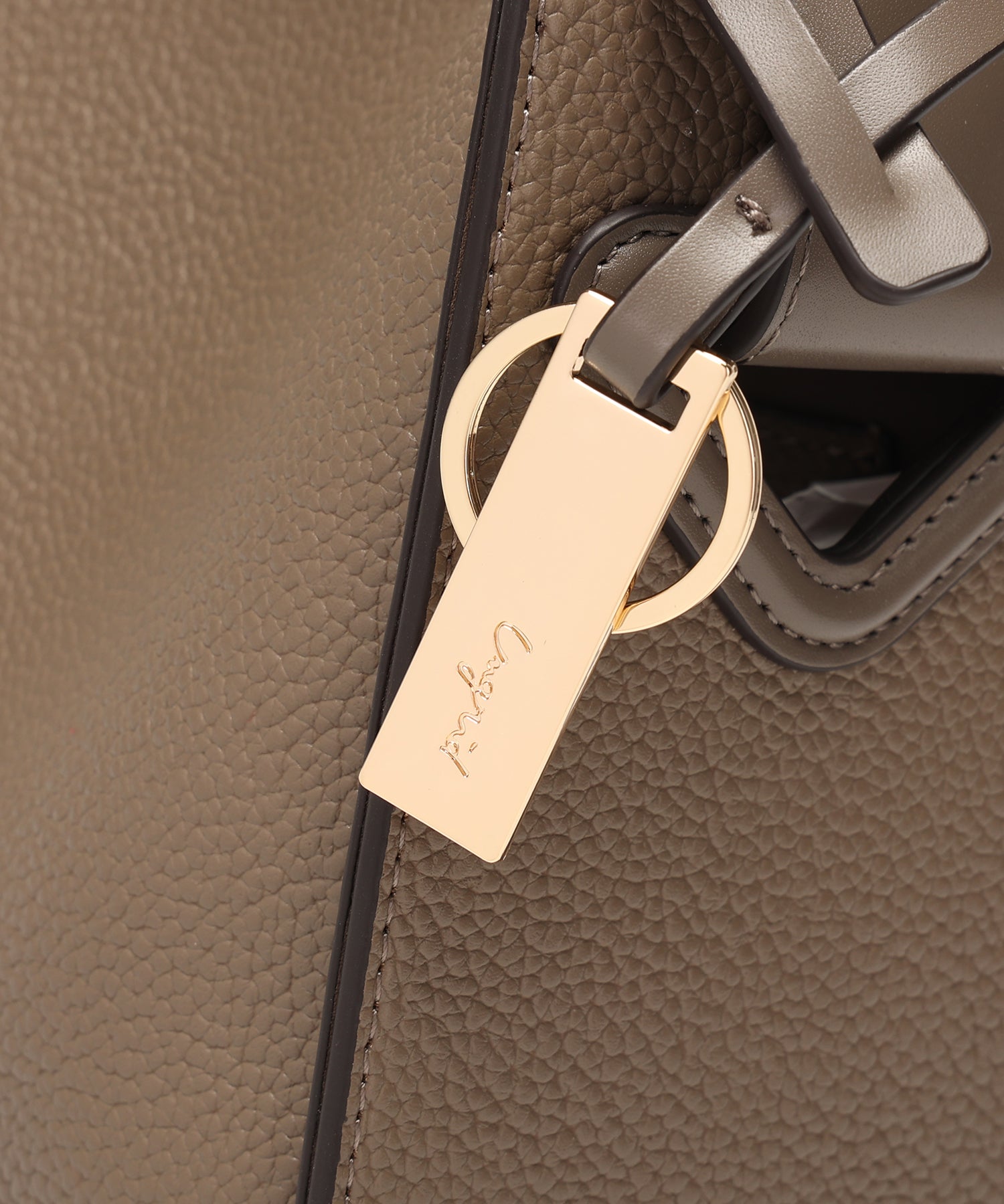 Ungrid Ungrid Lightweight Soft Shrink Plate Charm Mini Shoulder Bag