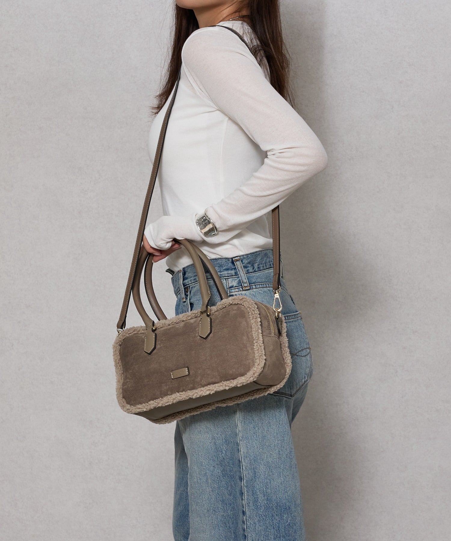 アングリッド Ungrid ムートンタッチ スクエアワイドボストンバッグ GREGE54