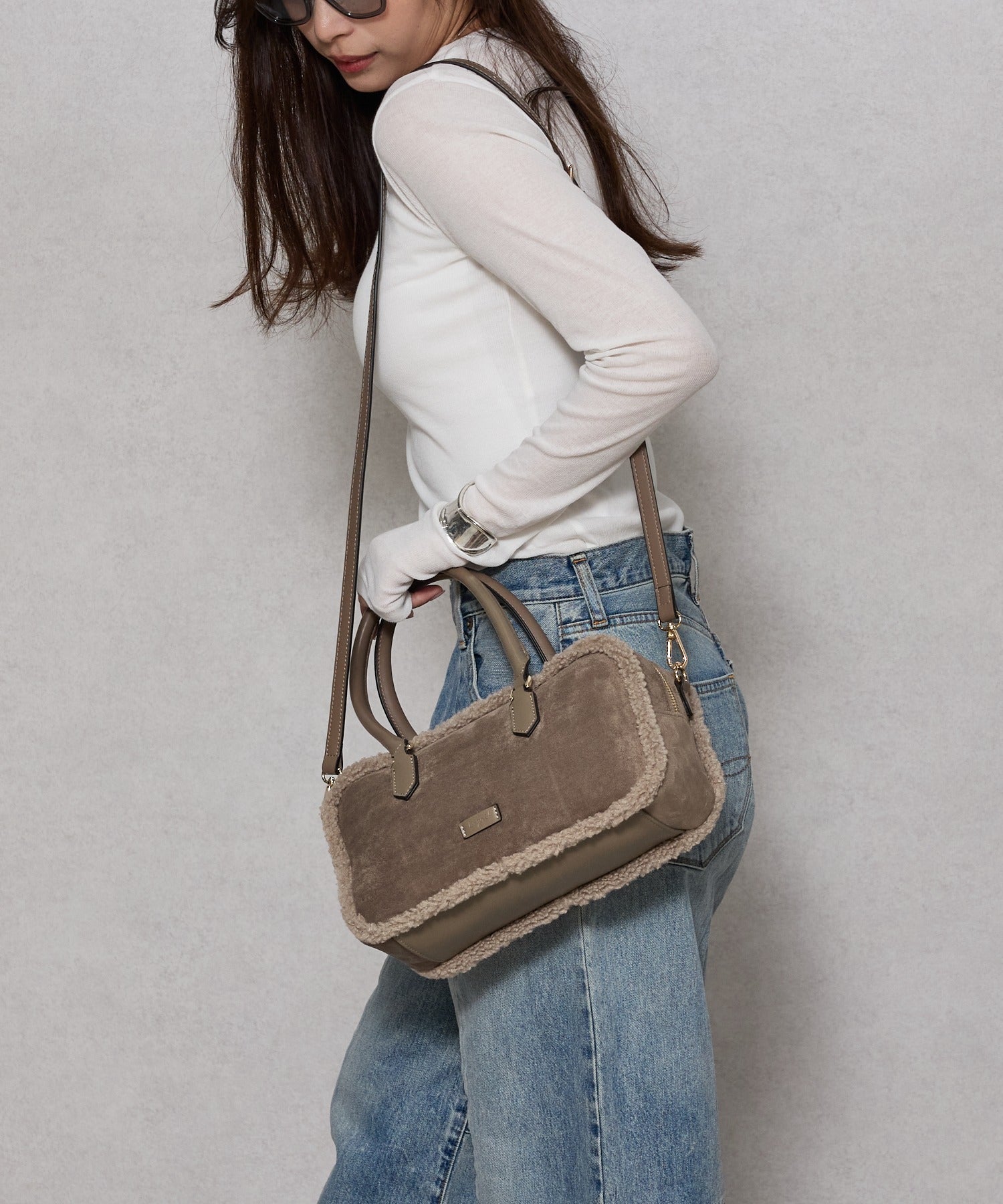 アングリッド Ungrid ムートンタッチ スクエアワイドボストンバッグ GREGE54