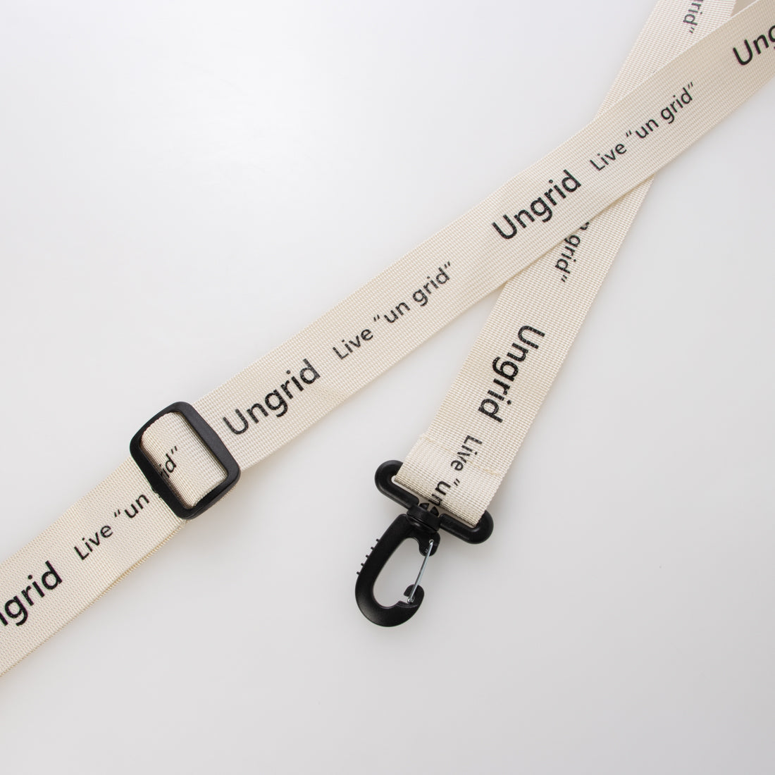 アングリッド Ungrid 撥水軽量ソフトナイロン ロゴテープ折り畳みラージボストンバッグ(33L） （GRY/IVO） GRY/IVO