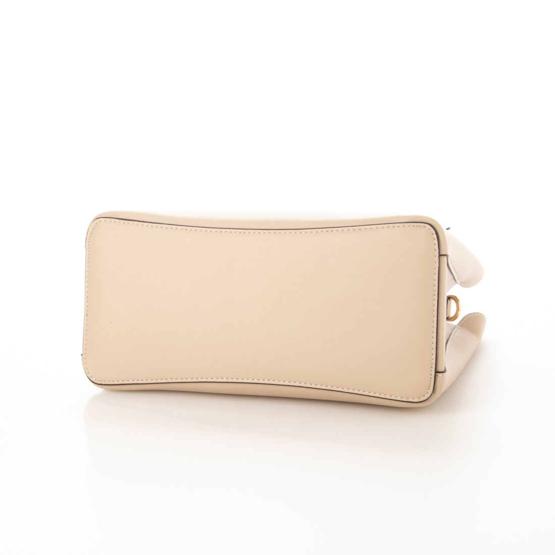 アングリッド Ungrid ビッグタッセル ハンドバッグ （IVO） IVO