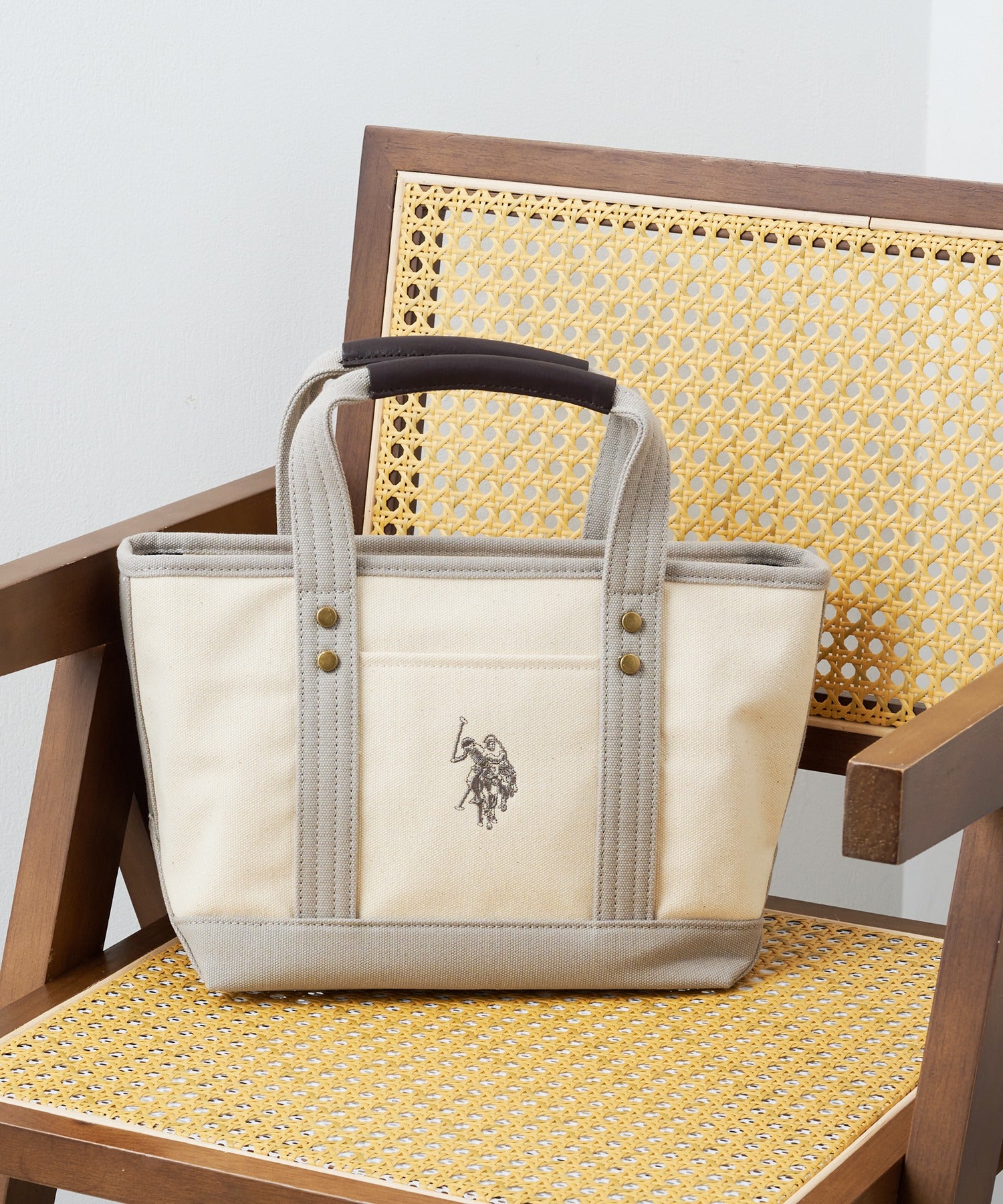 ユーエスポロアッスン U.S. POLO ASSN. キャンバストートS トートバッグ USPA1862 （ホワイト） ホワイト