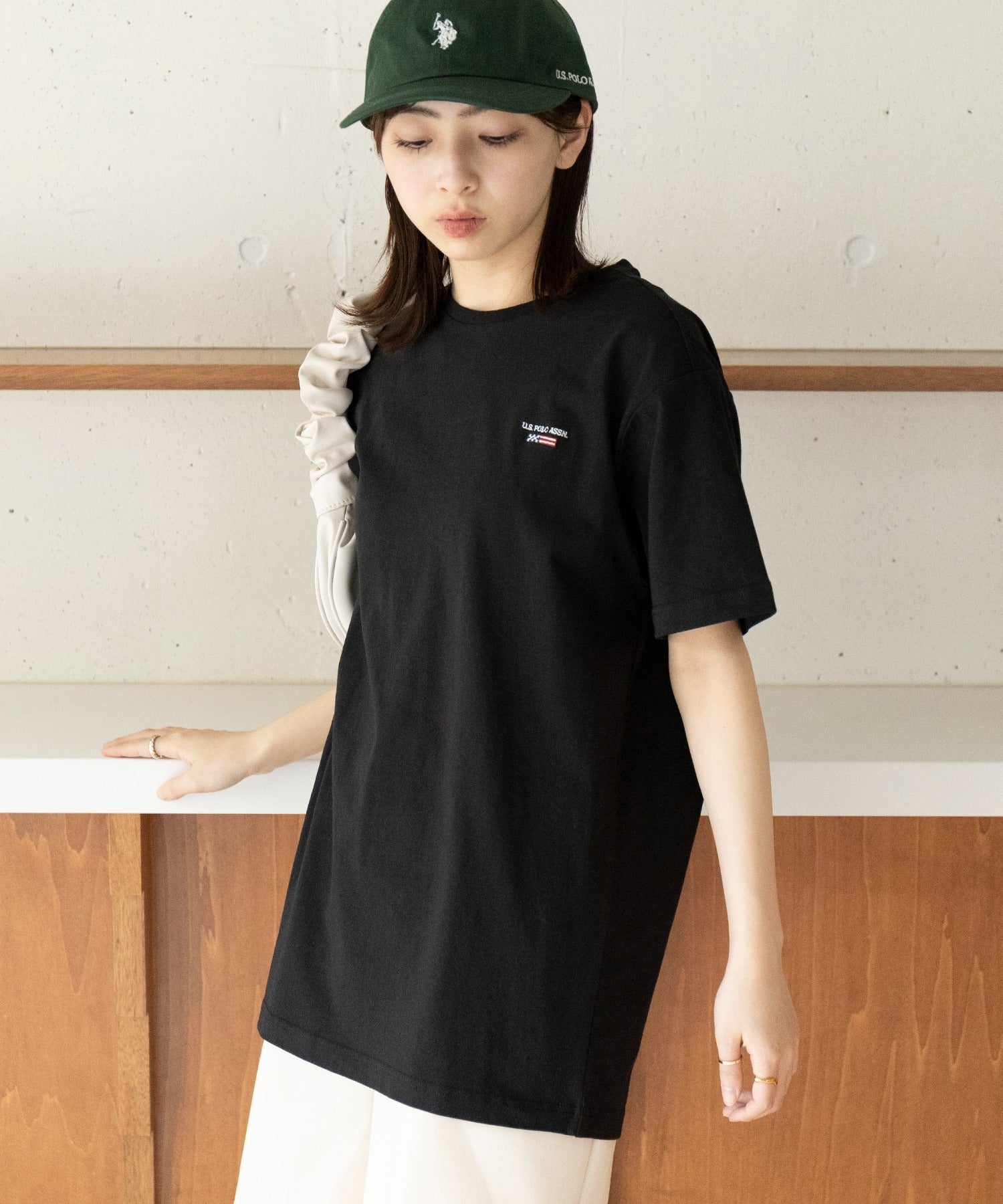 ユーエスポロアッスン U.S. POLO ASSN. ◎SETUP7別注◎ワンポイント フラッグ 刺繍 Tシャツ ユニセックス カットソー 半袖 ホワイト