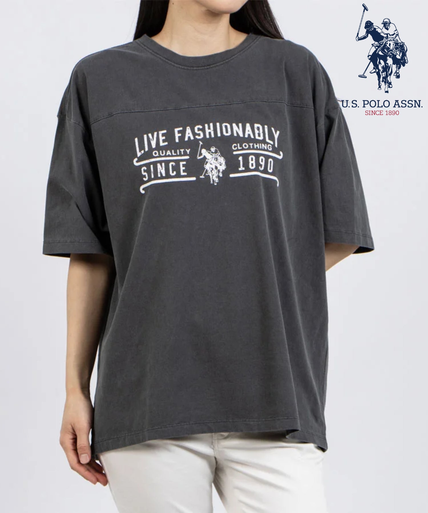 ユーエスポロアッスン U.S. POLO ASSN. U.S.POLO ASSN. ピグメント プリントTシャツ （スミクロ） スミクロ